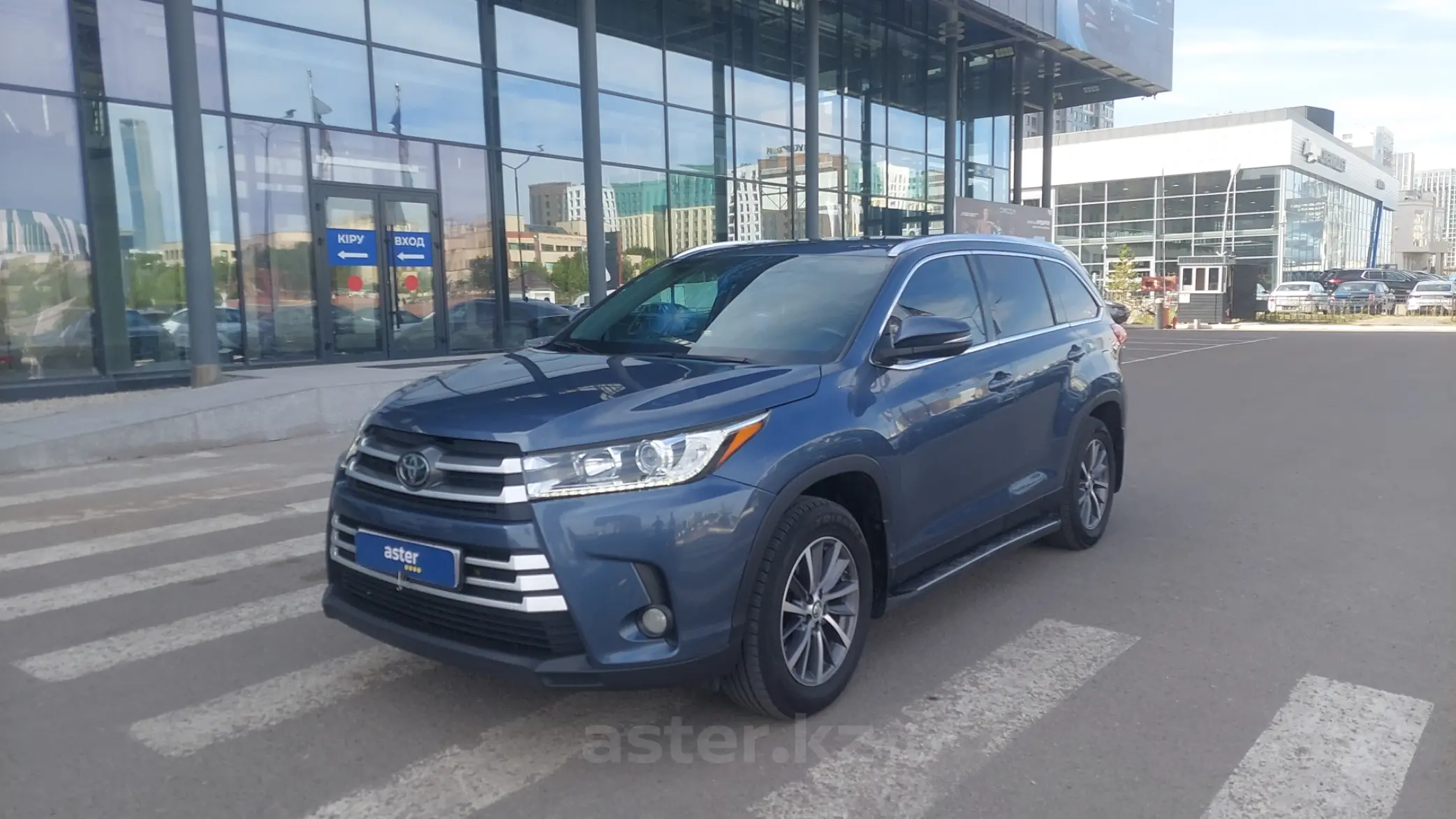 Toyota Highlander 2019