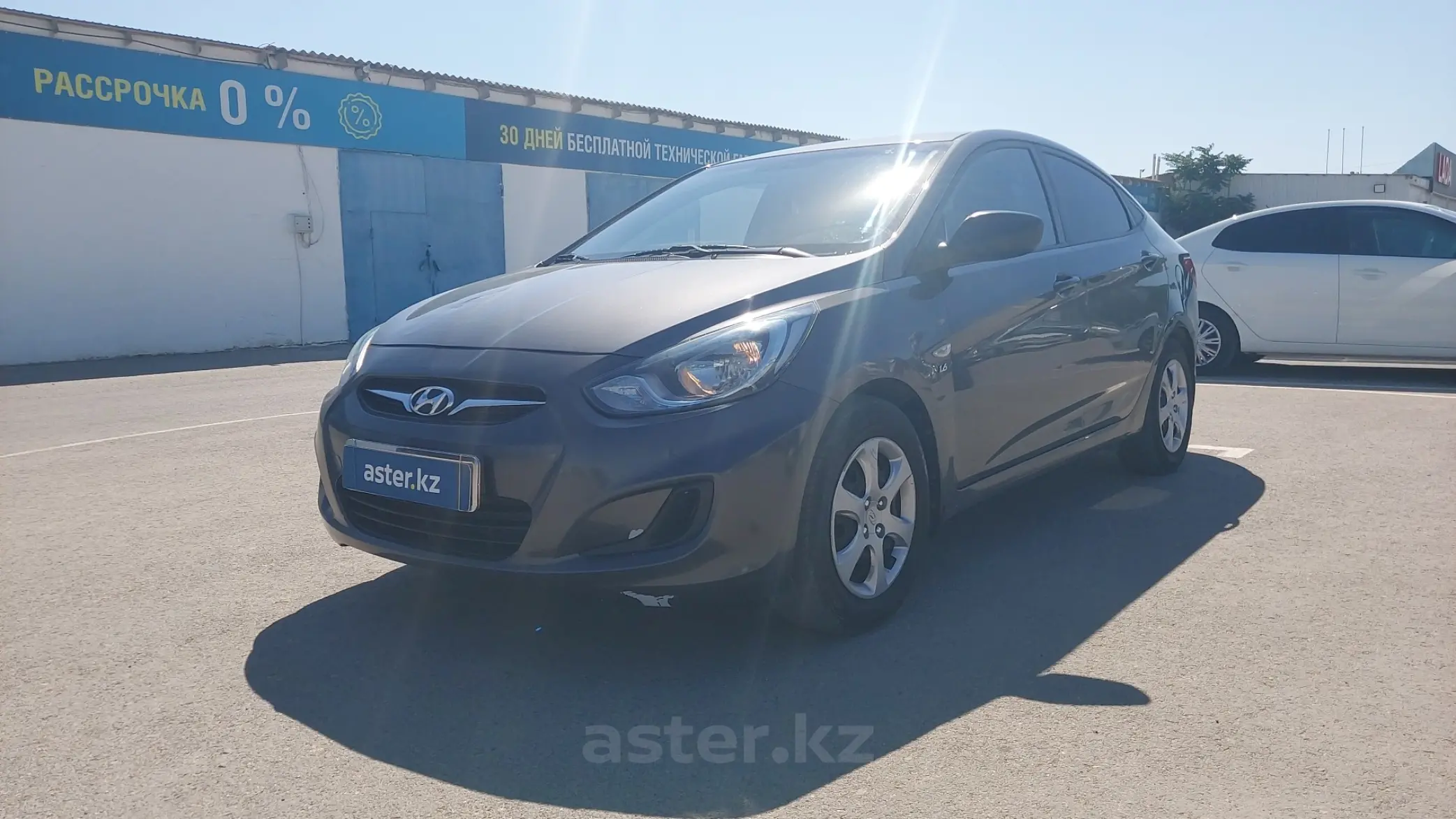 Hyundai Accent 2013