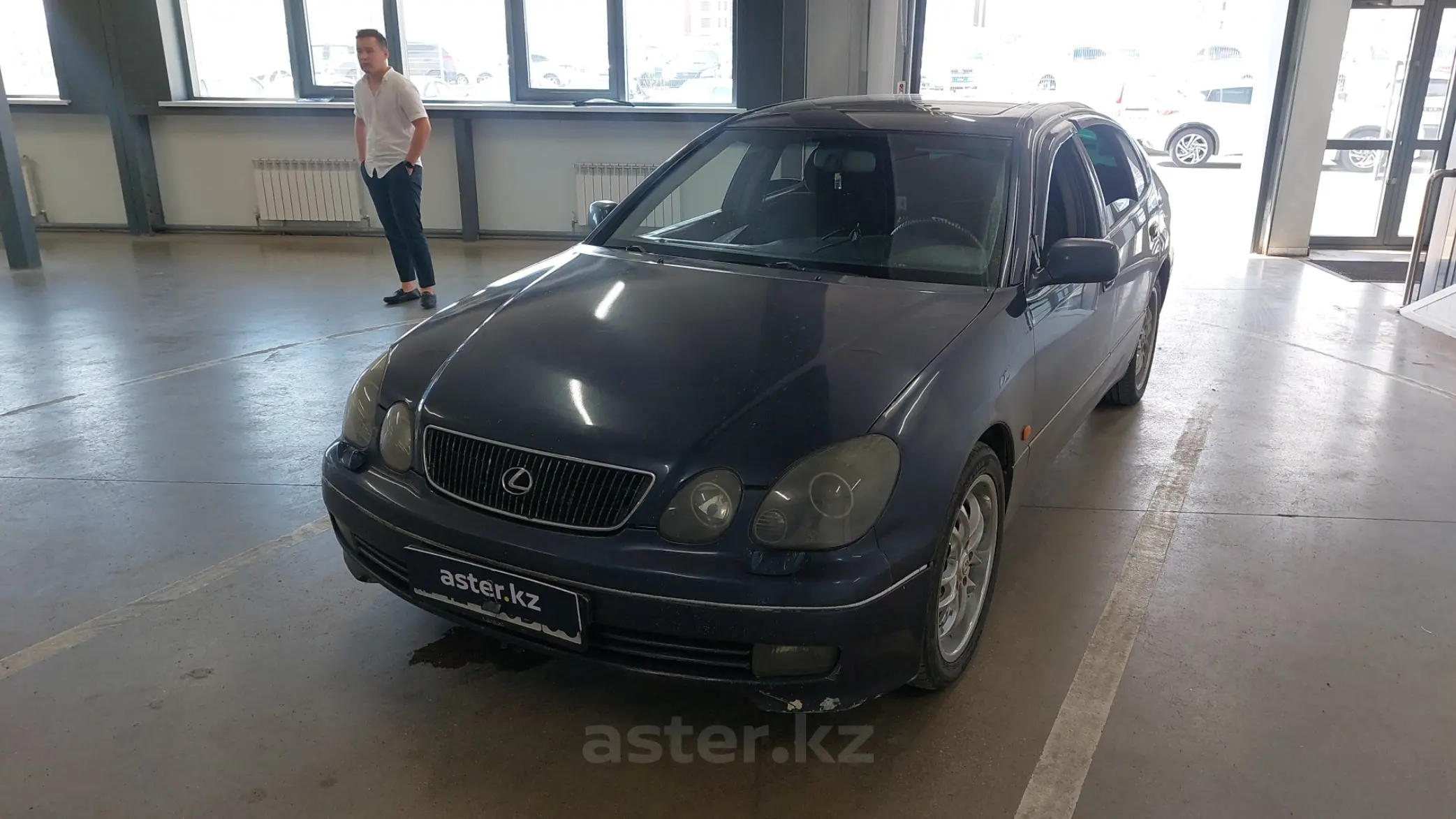 Lexus GS 2000