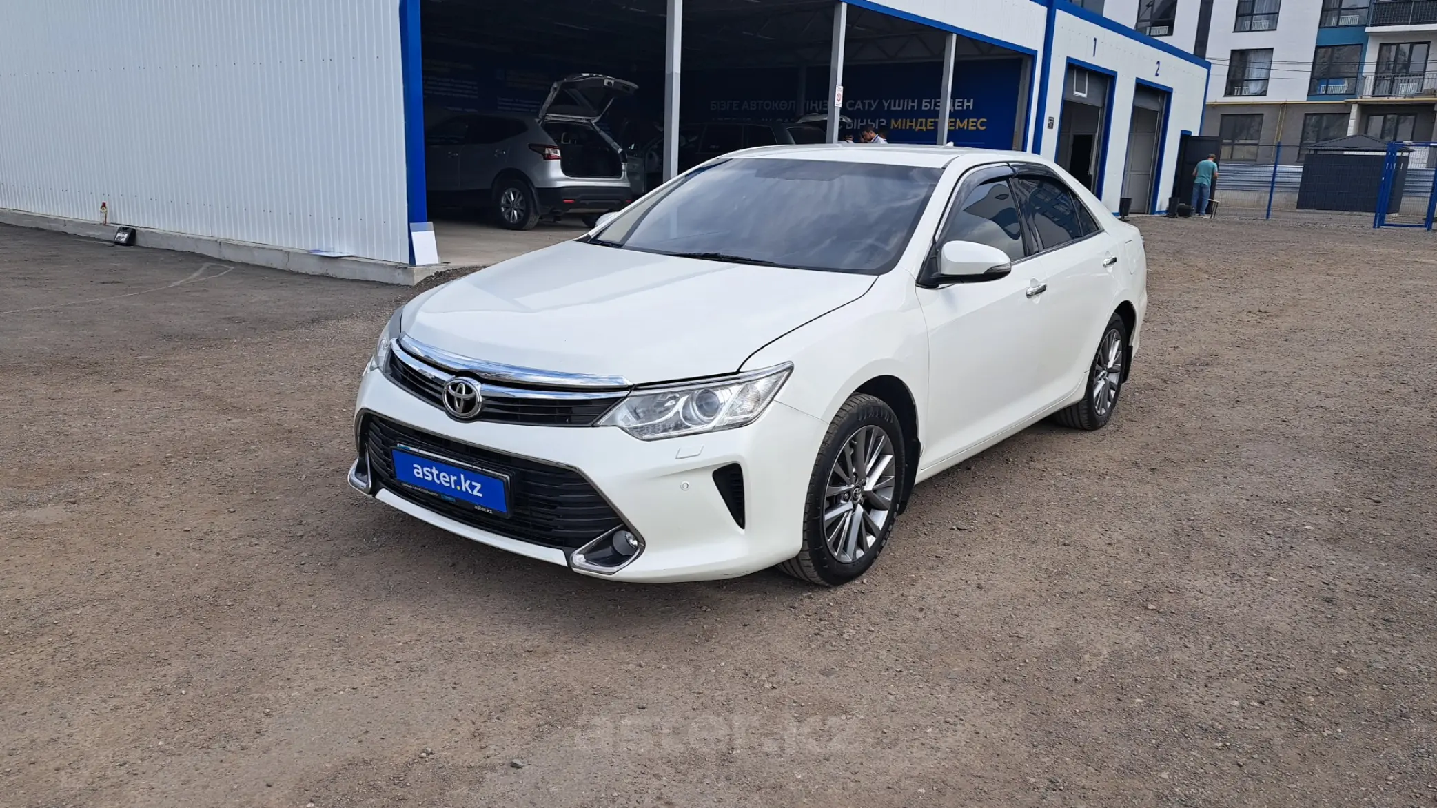 Toyota Camry 2016