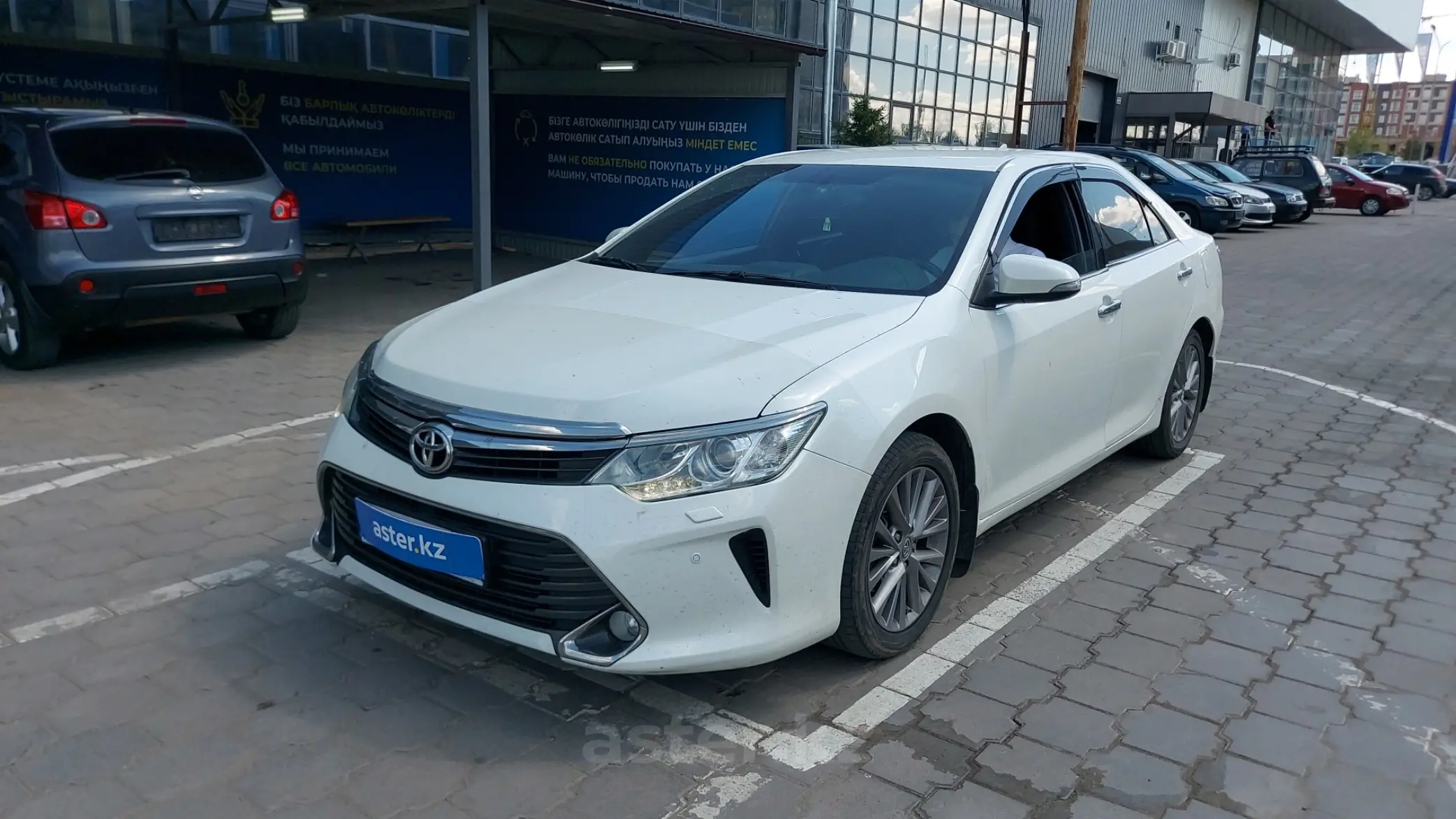 Toyota Camry 2015