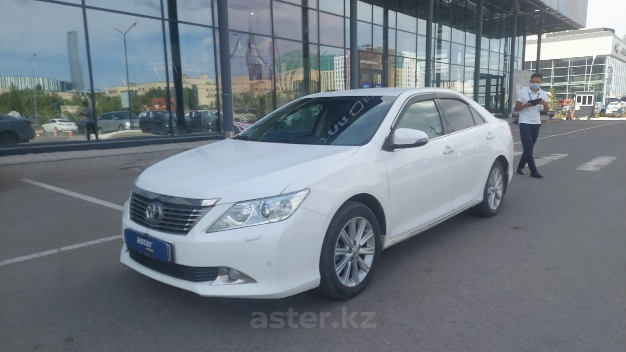 Toyota Camry 2014