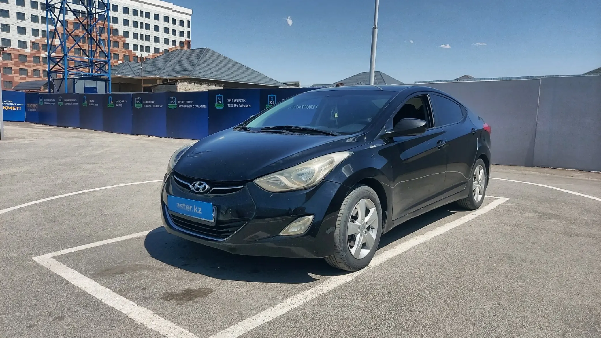 Hyundai Elantra 2013