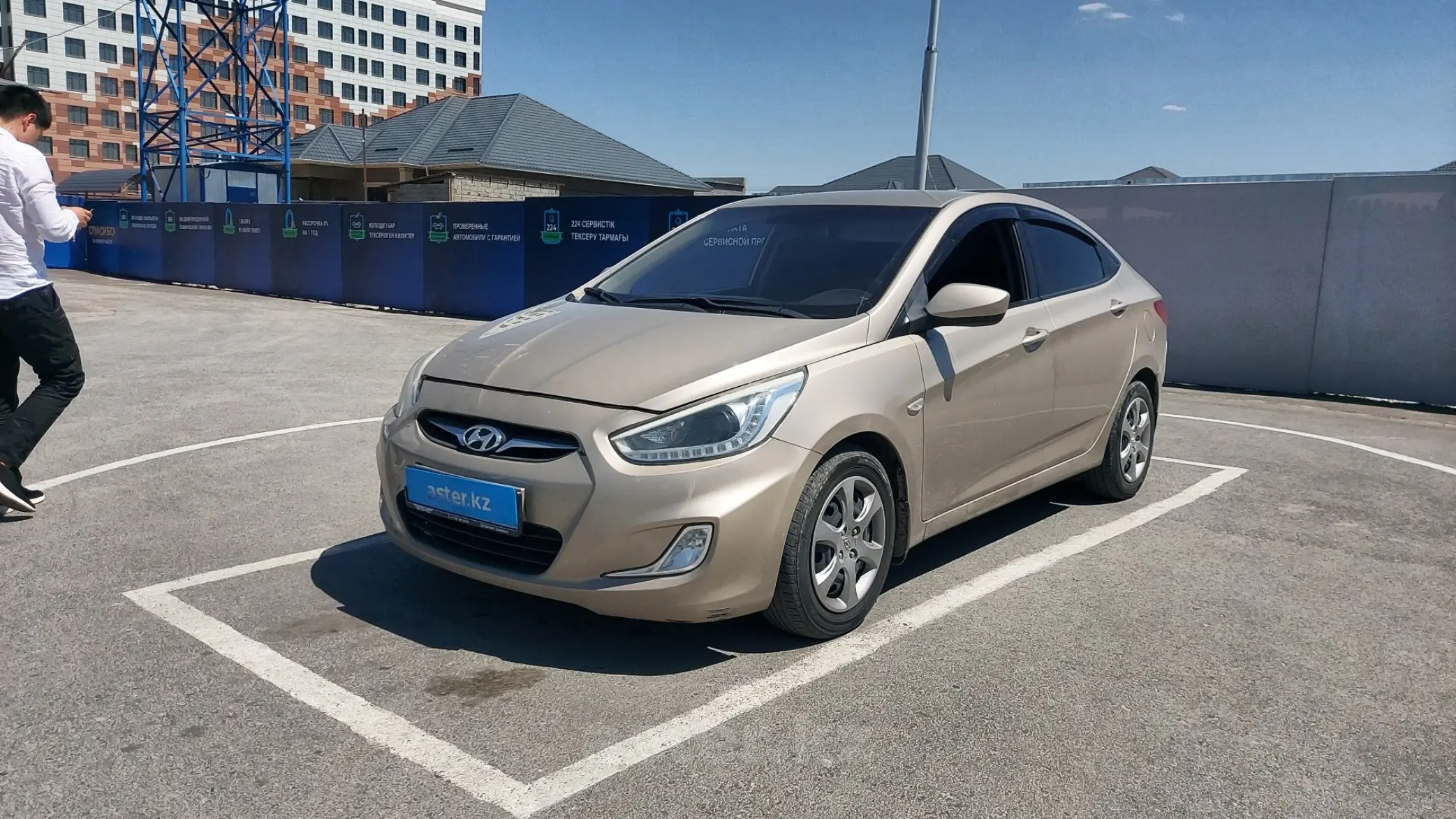 Hyundai Accent 2014