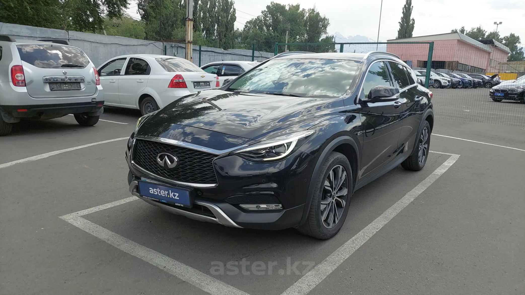 Infiniti QX30 2017