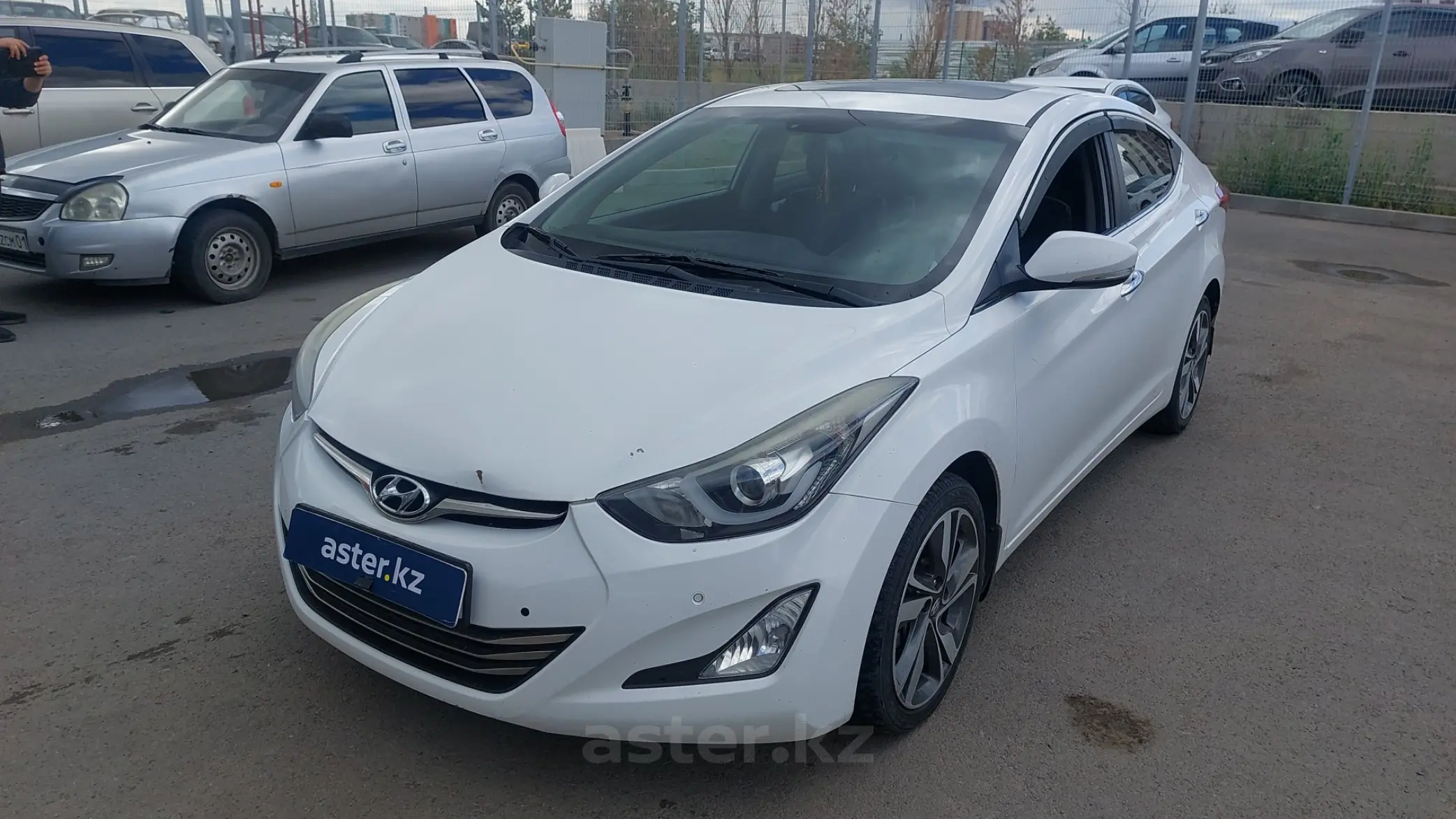 Hyundai Elantra 2014