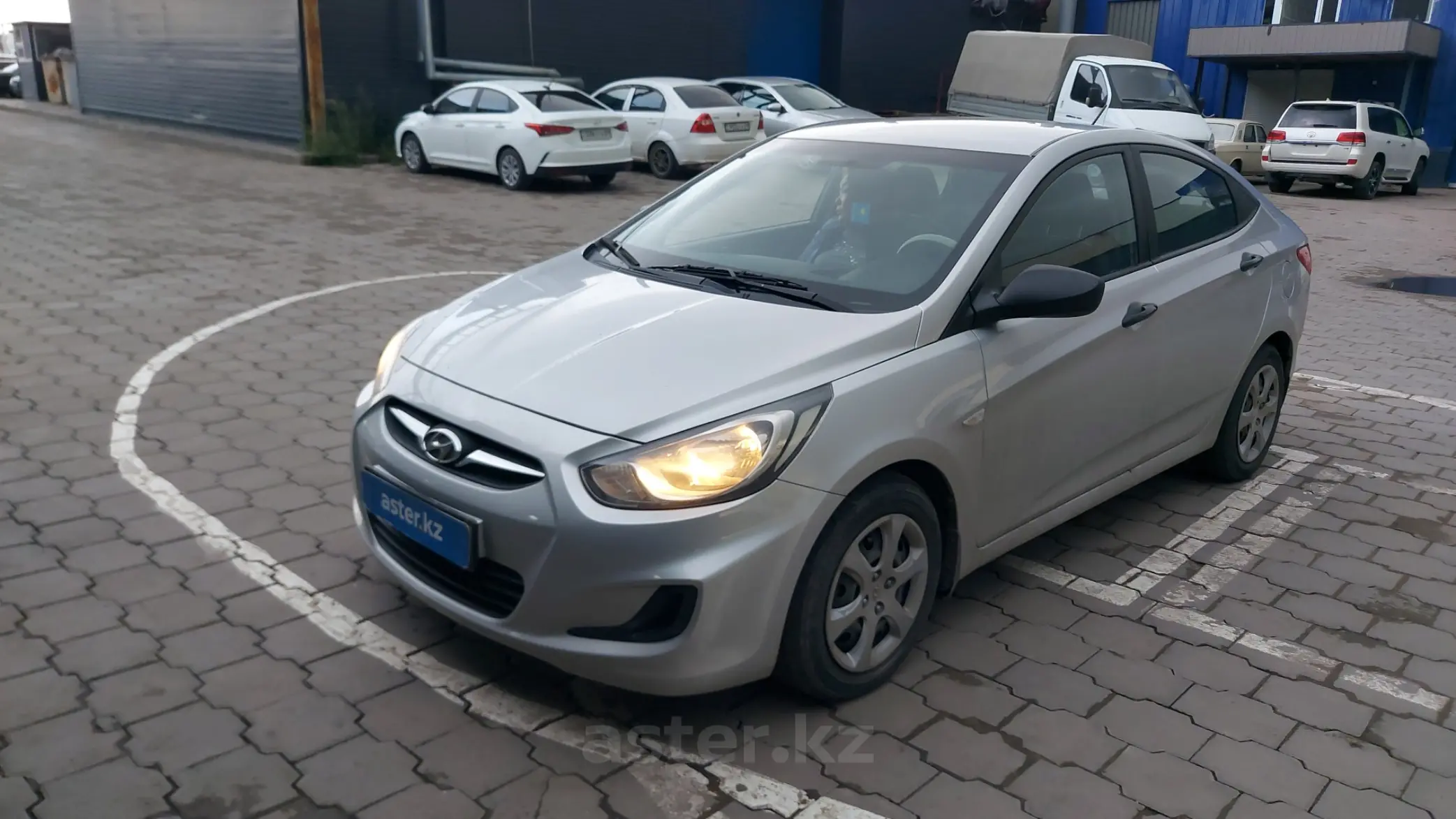 Hyundai Accent 2014