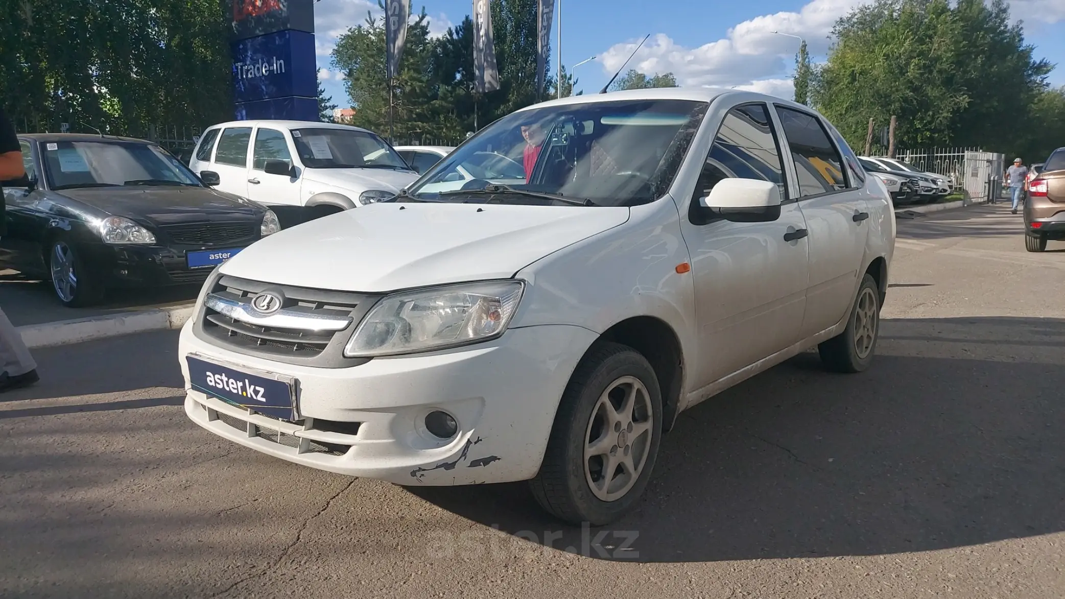 LADA (ВАЗ) Granta 2013