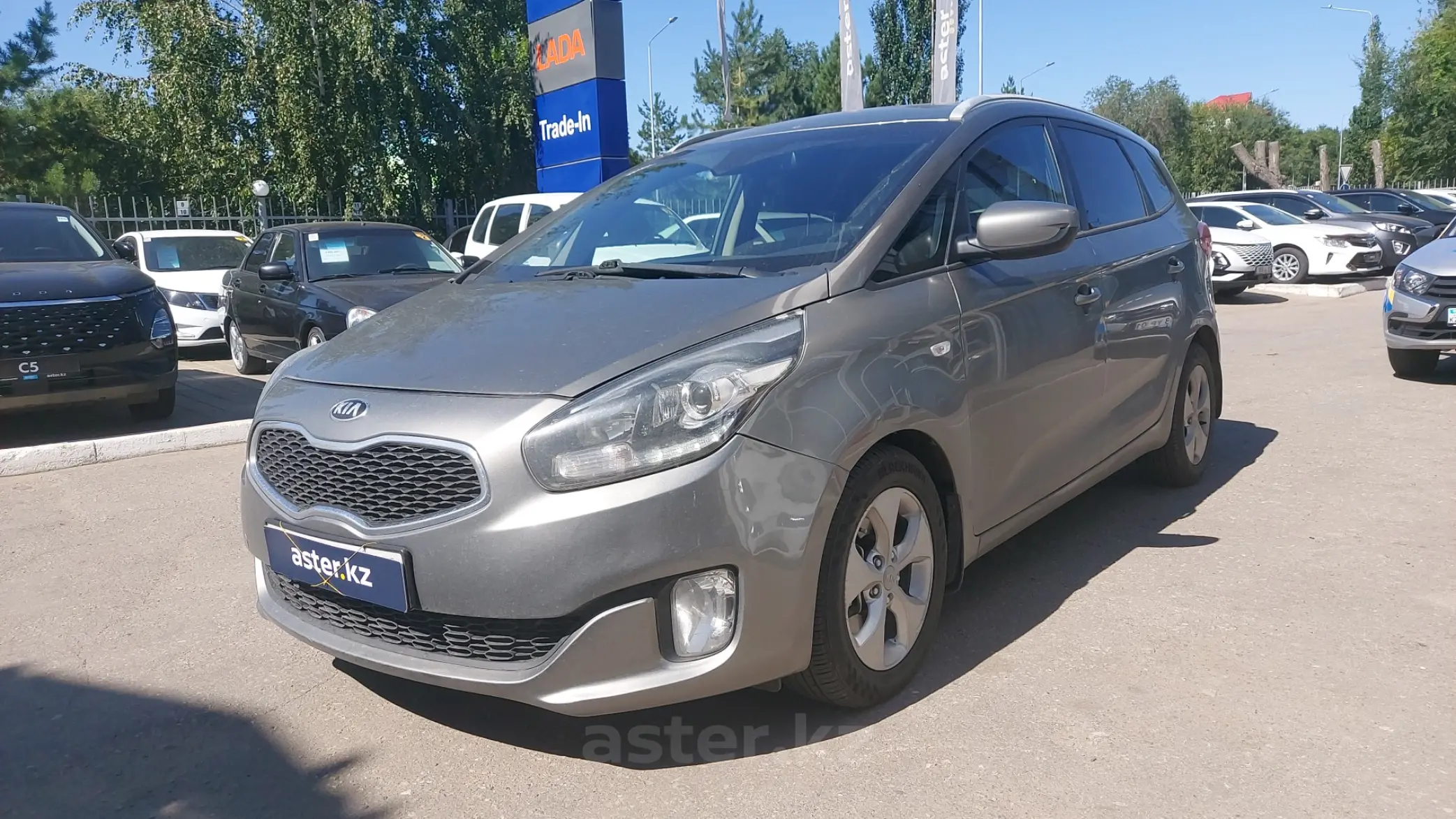 Kia Carens 2013