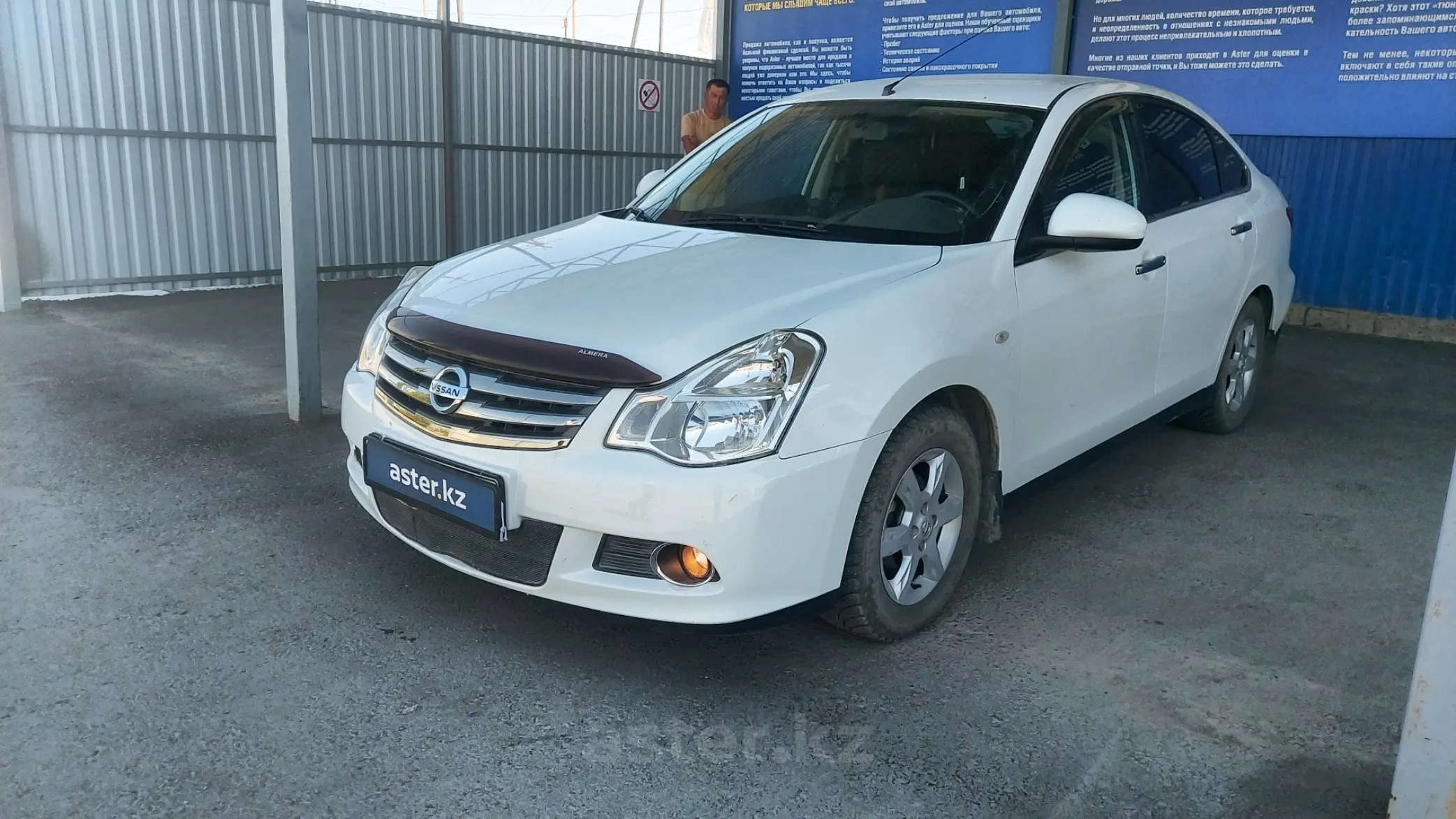 Nissan Almera 2016