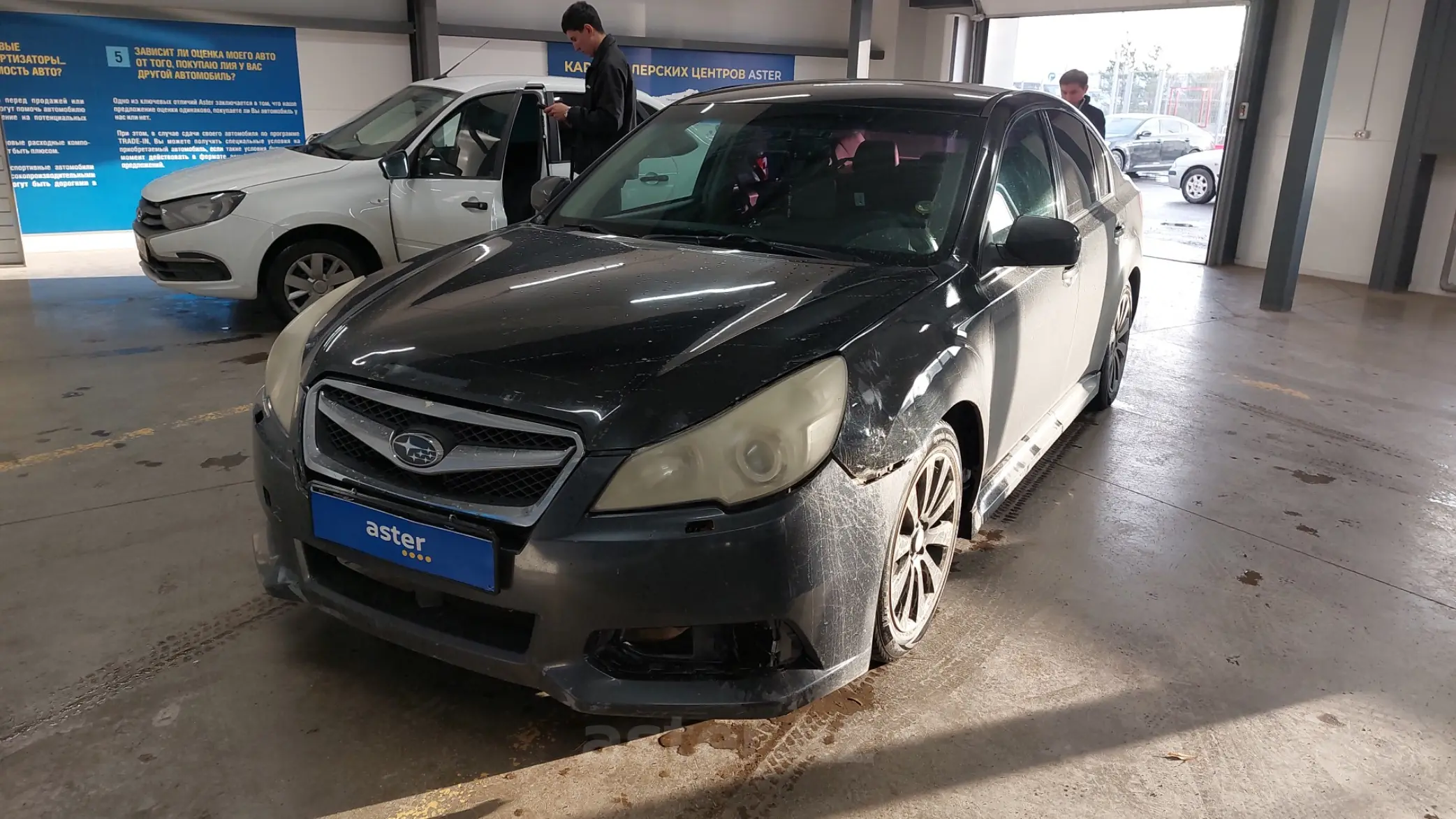 Subaru Legacy 2011