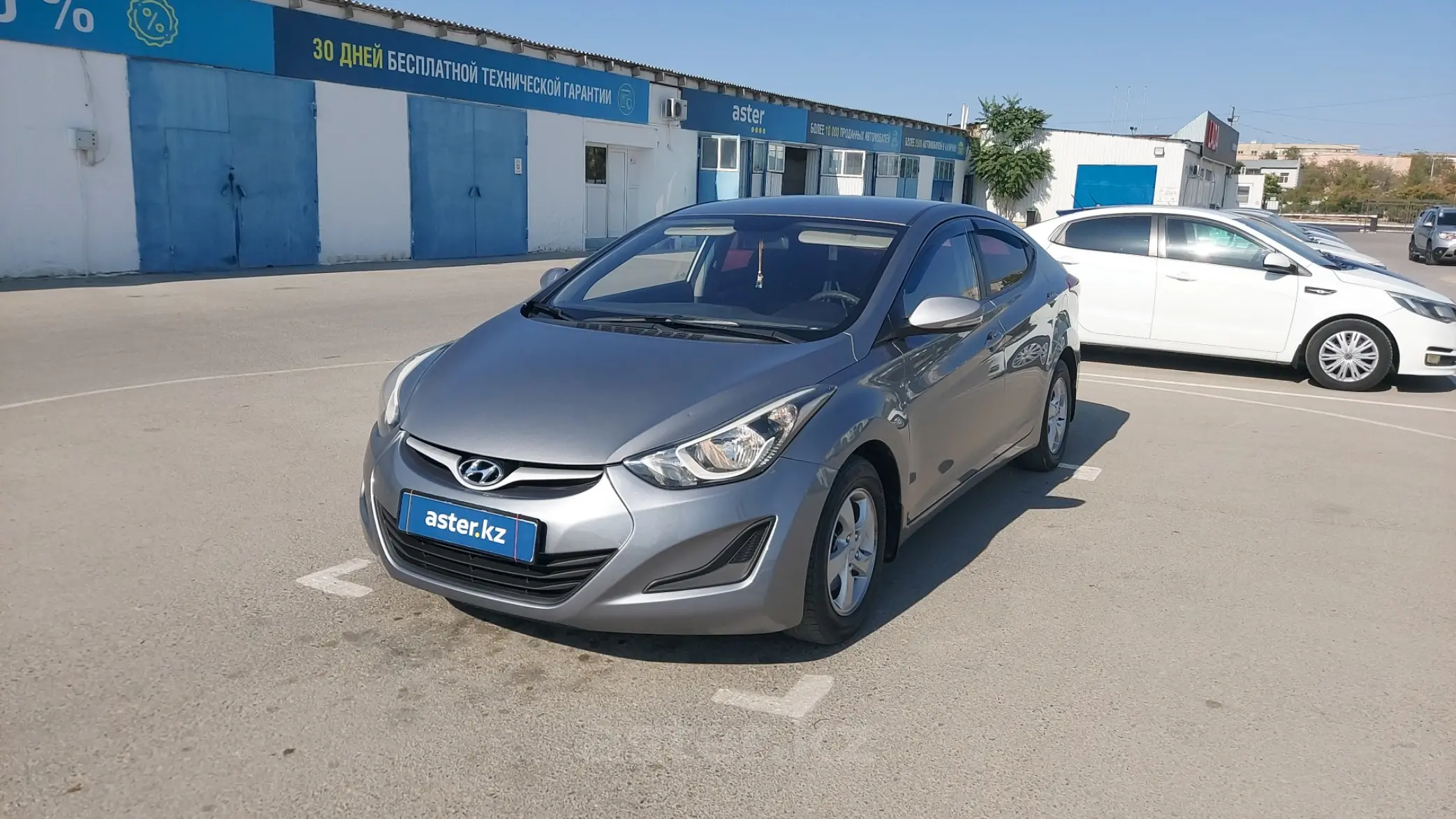 Hyundai Elantra 2013