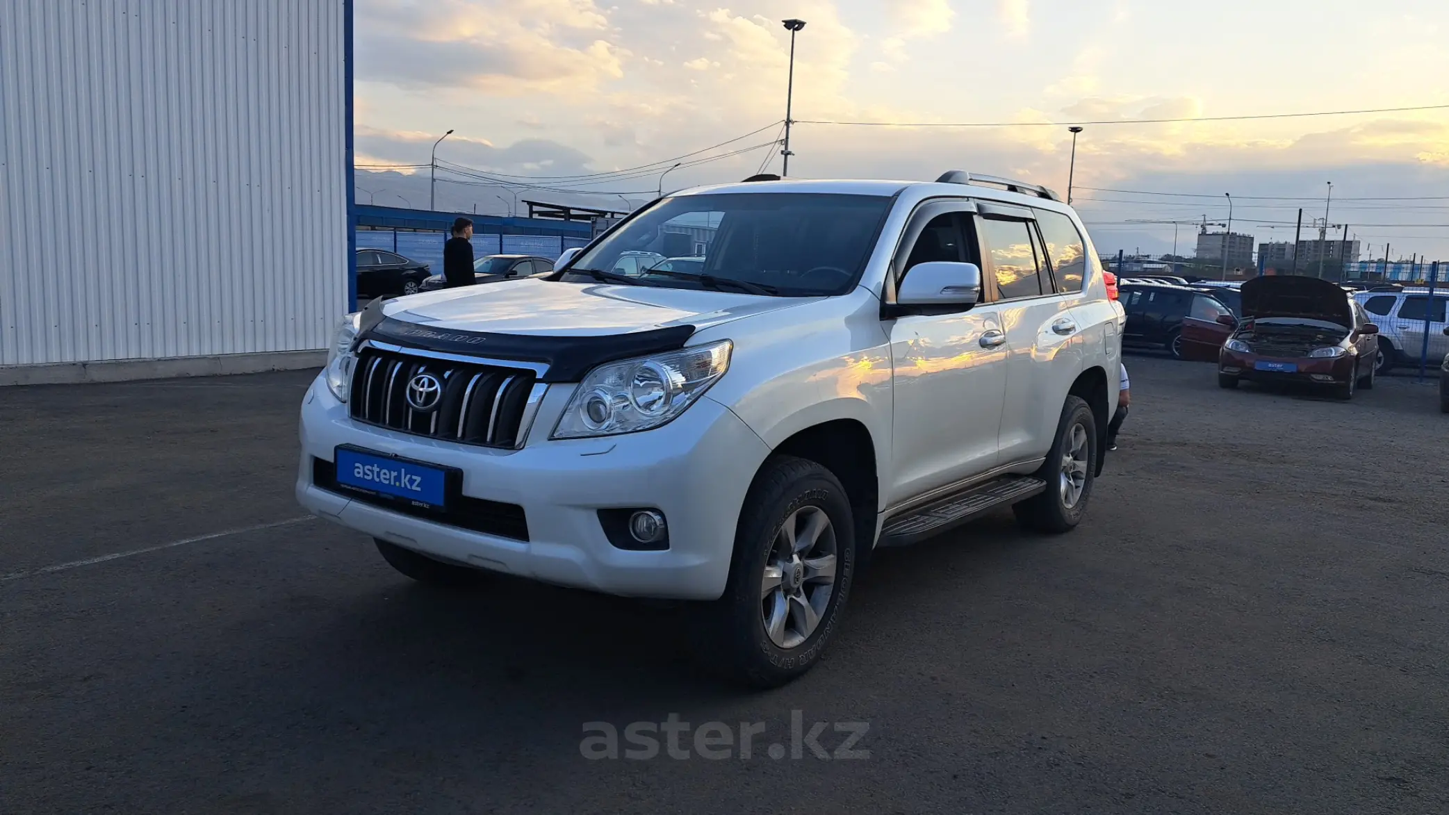 Toyota Land Cruiser Prado 2012