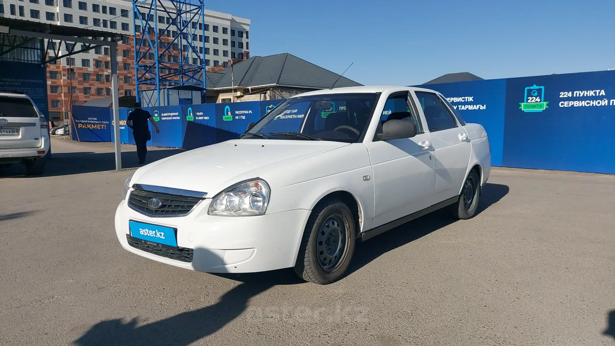 LADA (ВАЗ) Priora 2012