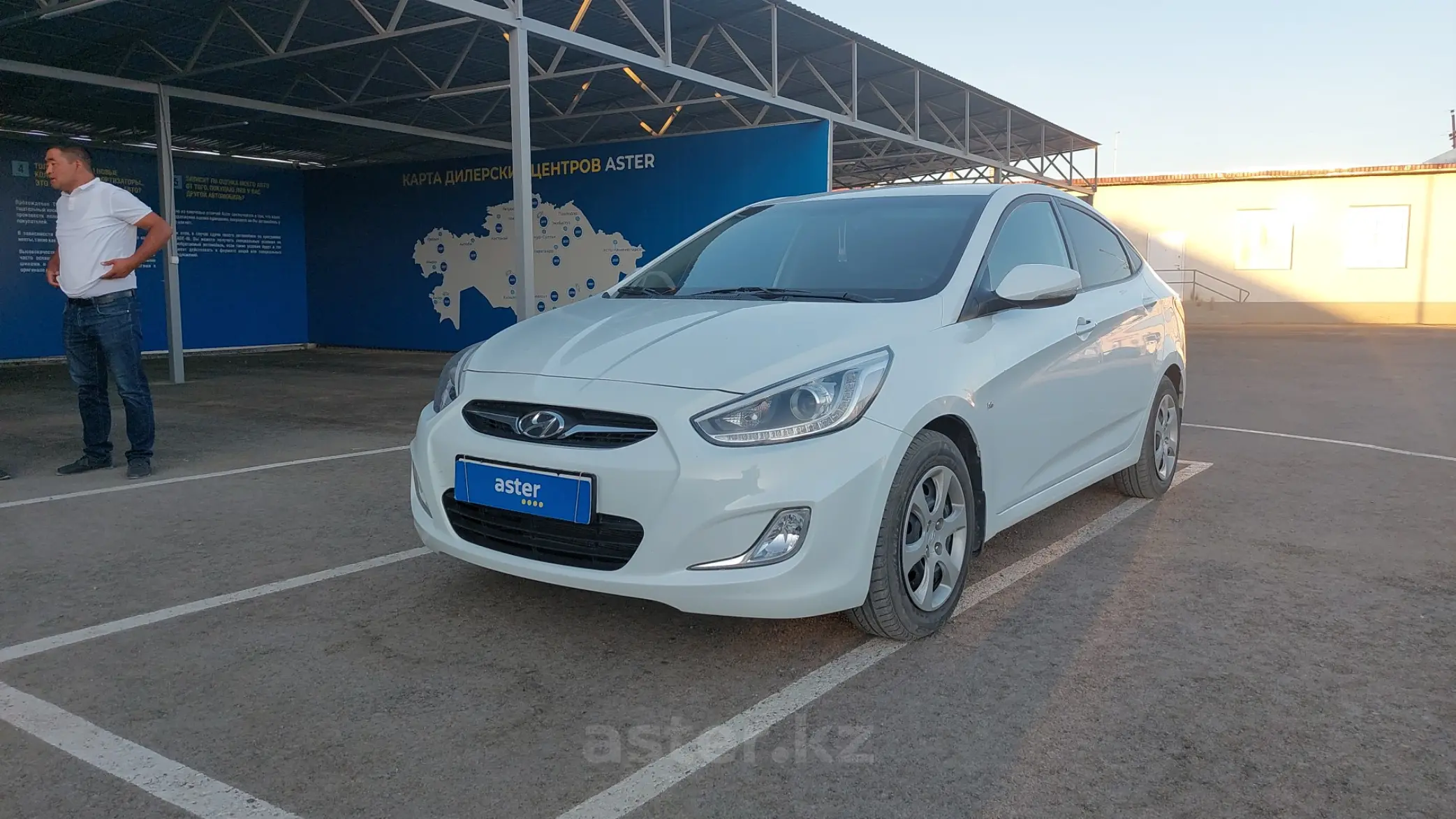 Hyundai Accent 2013