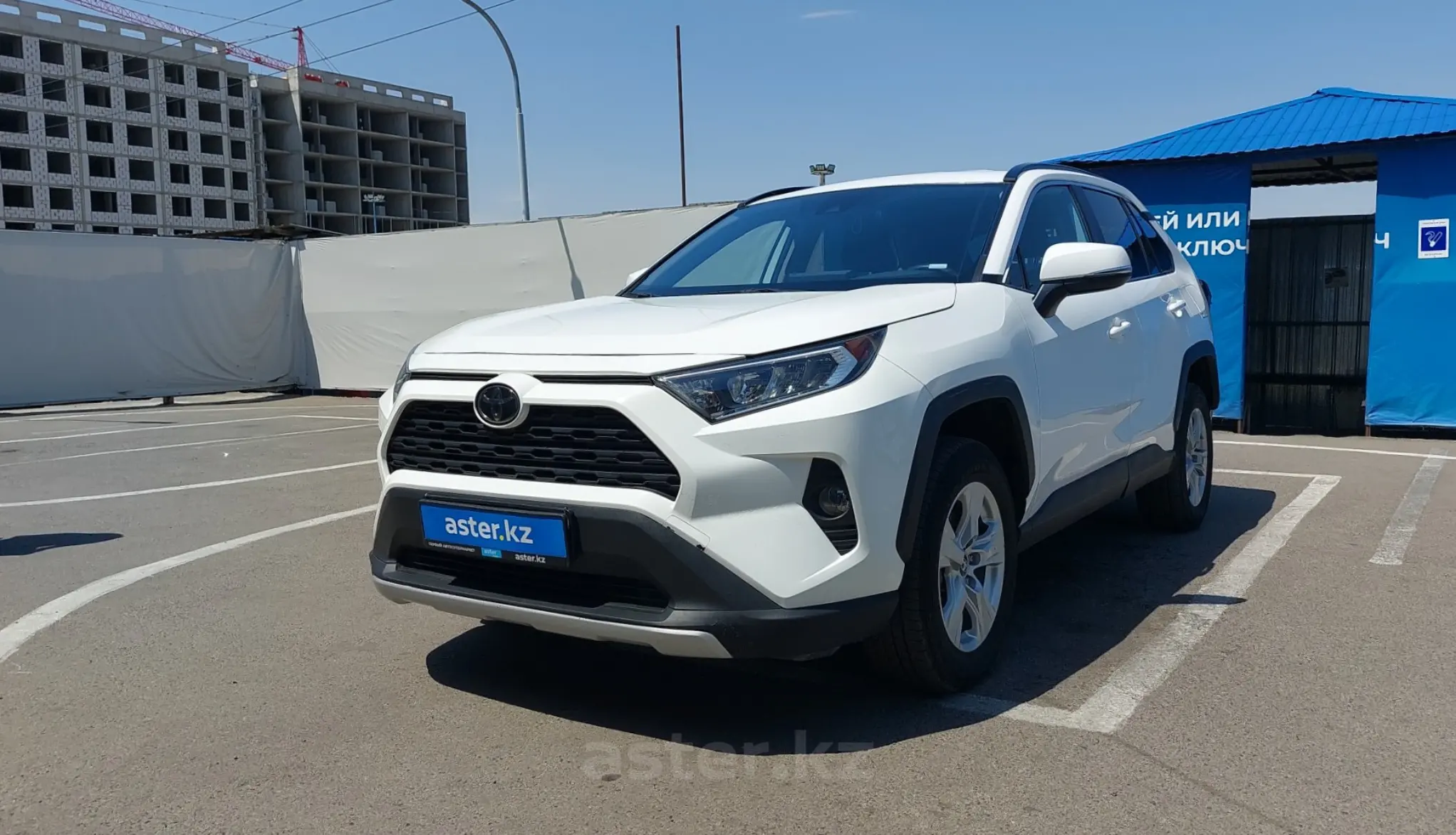 Toyota RAV4 2021