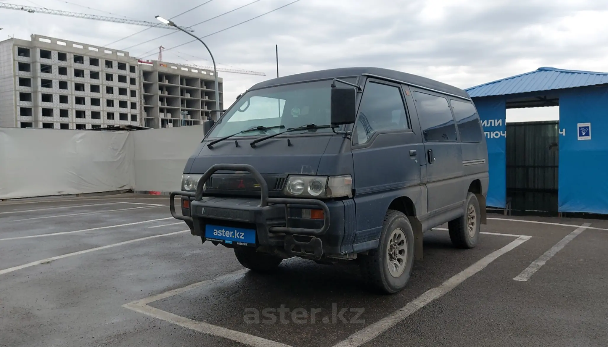 Mitsubishi Delica 1994