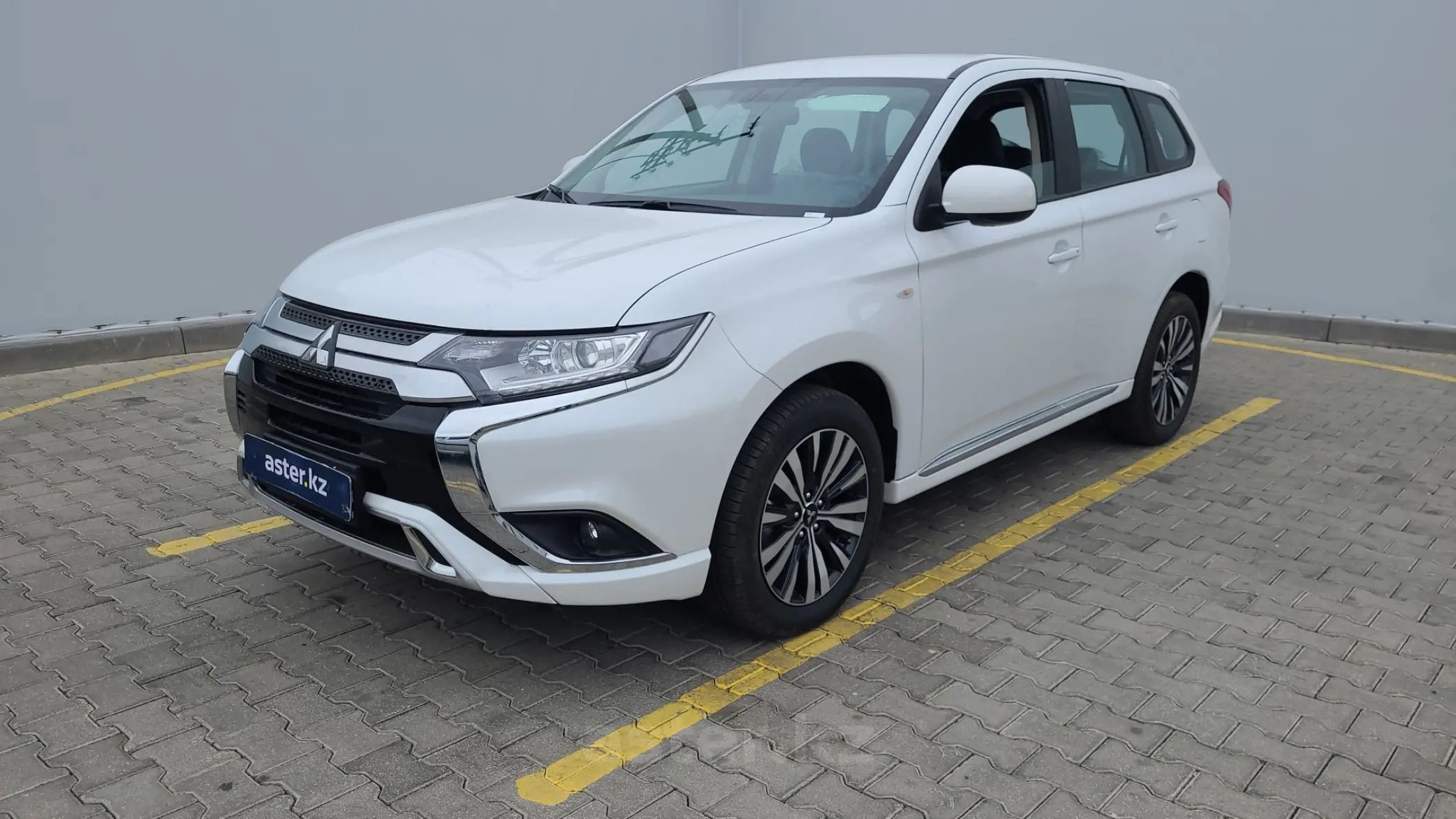 Mitsubishi Outlander 2022