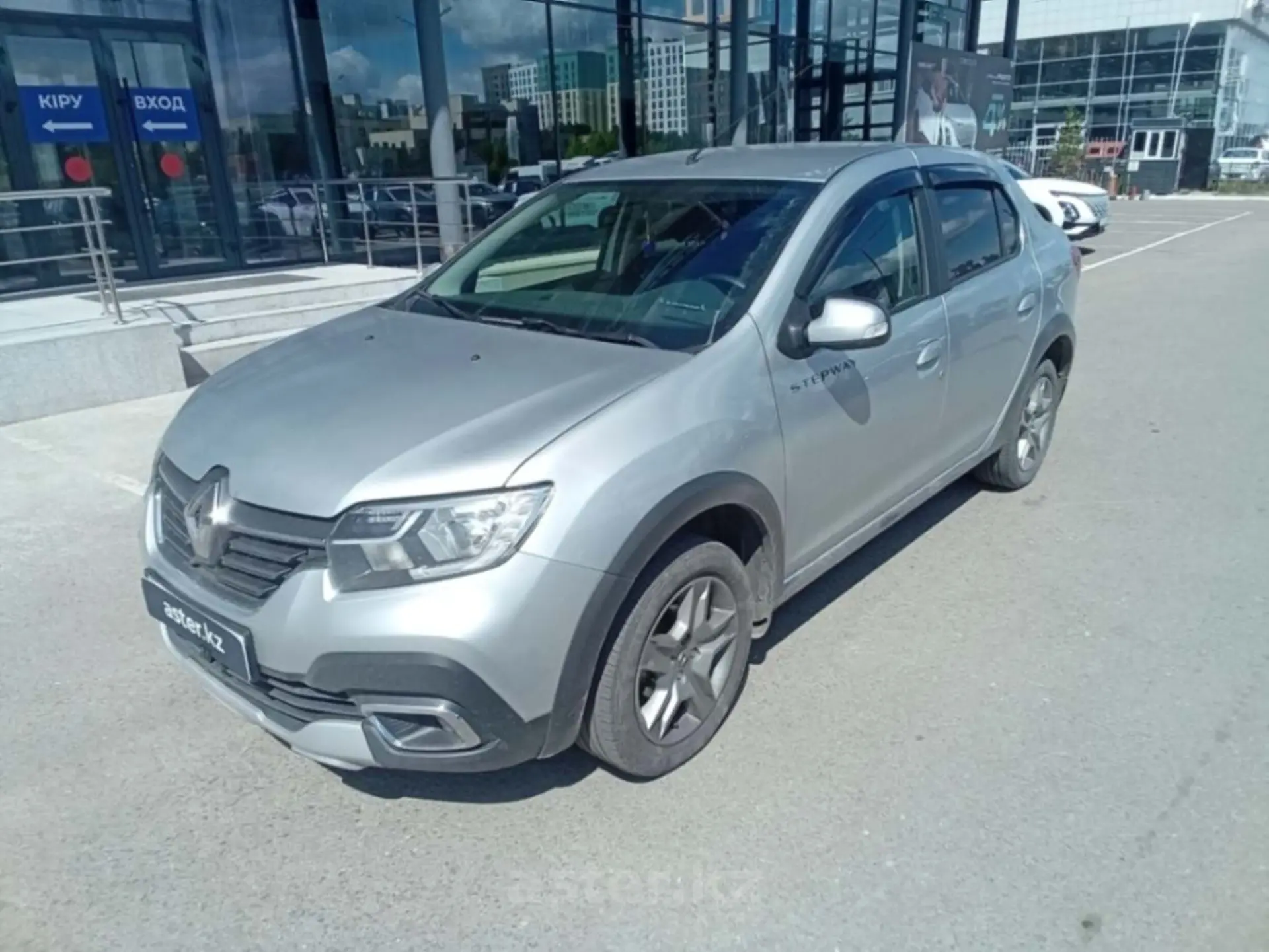 Renault Logan 2021