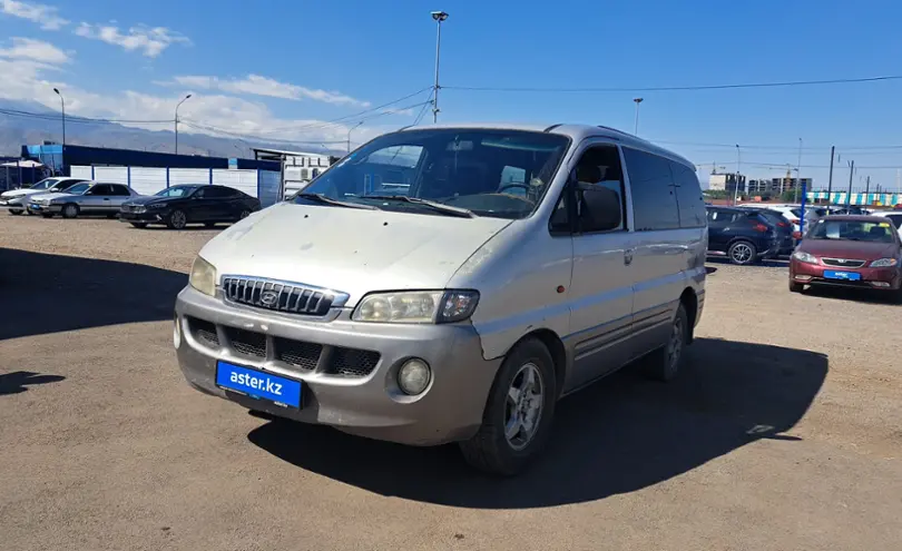 Hyundai Starex 2000 года за 2 500 000 тг. в Алматы