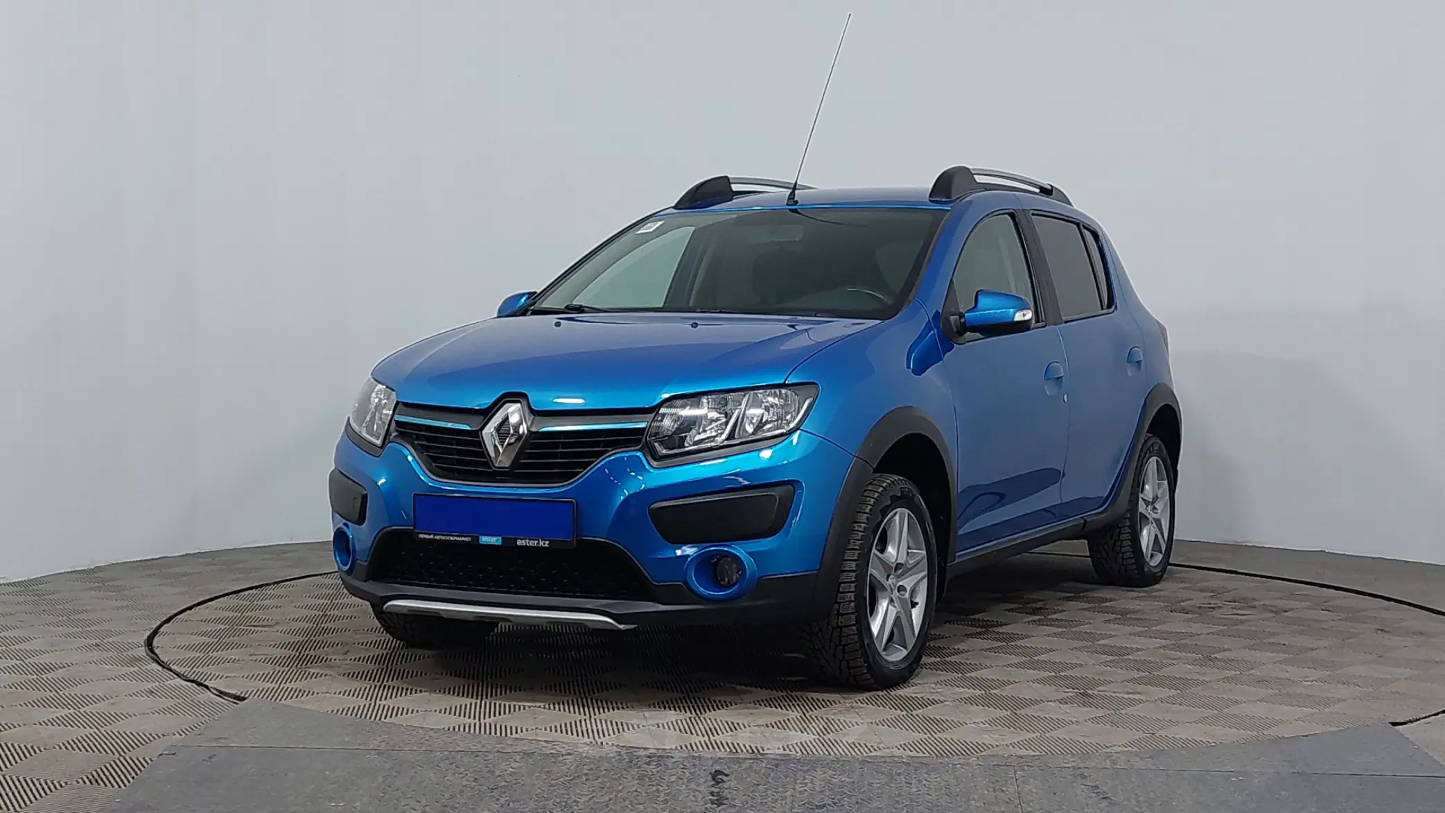 Renault Sandero 2015