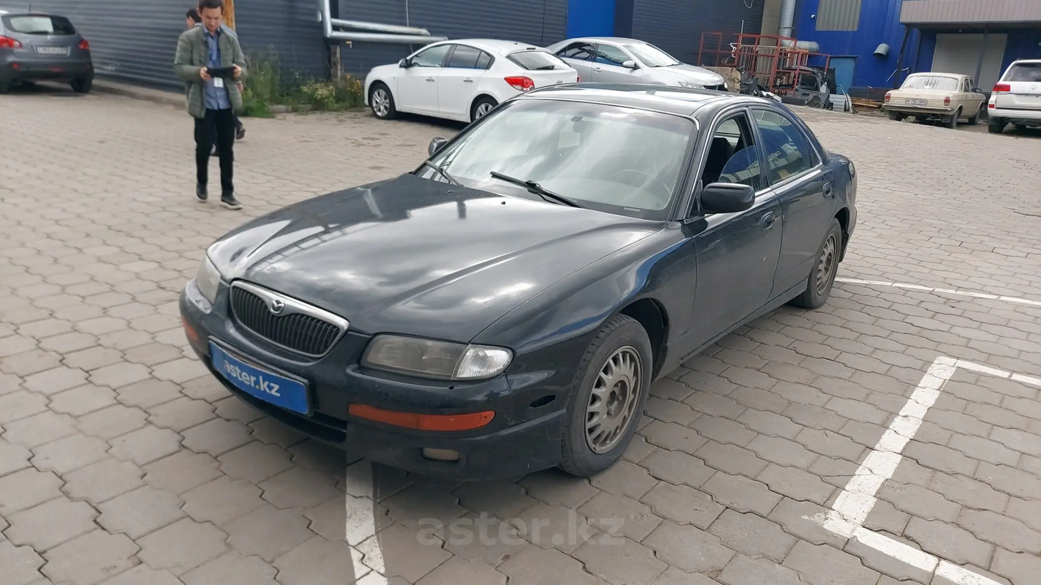 Mazda Millenia 2000