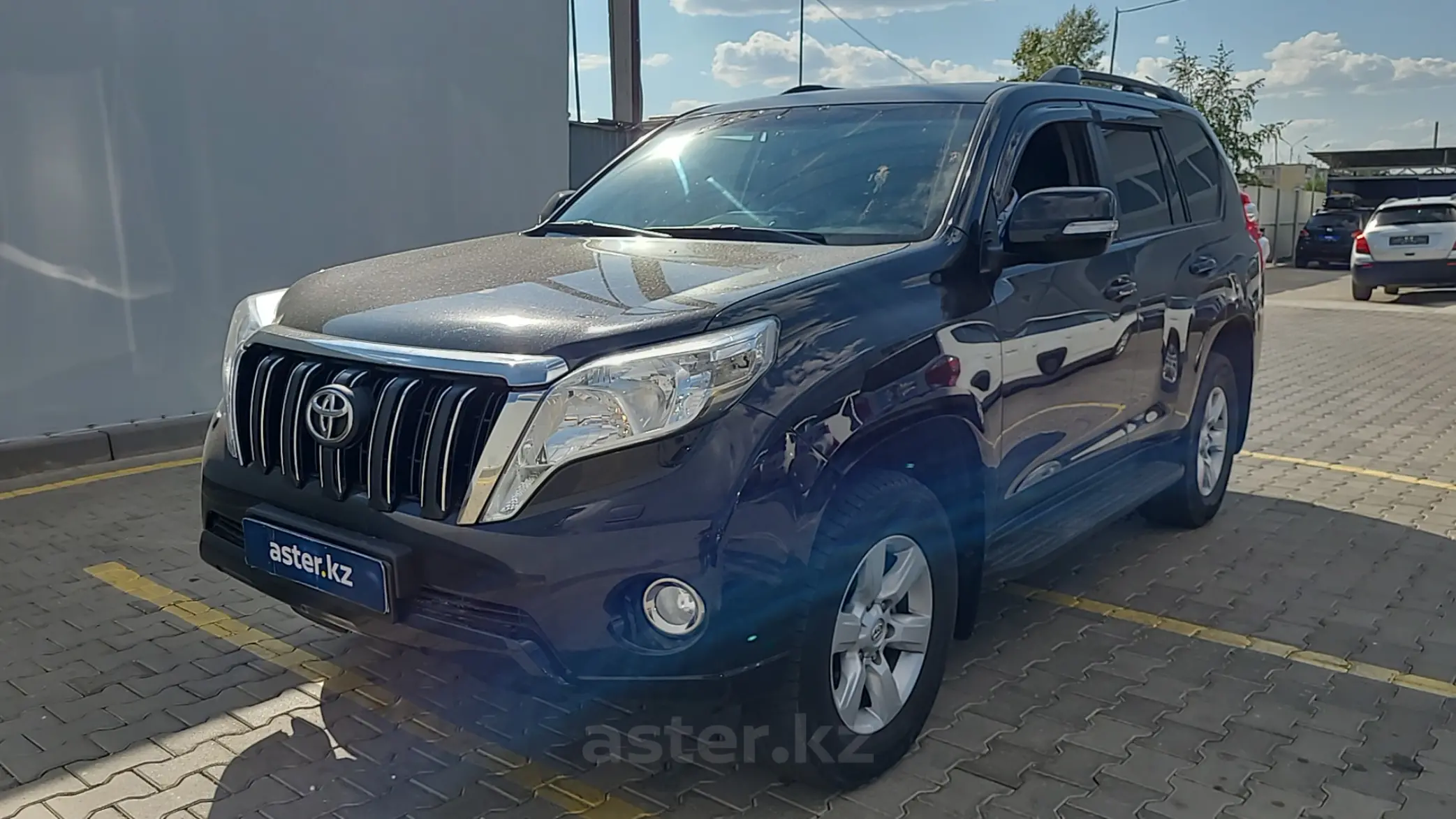 Toyota Land Cruiser Prado 2015