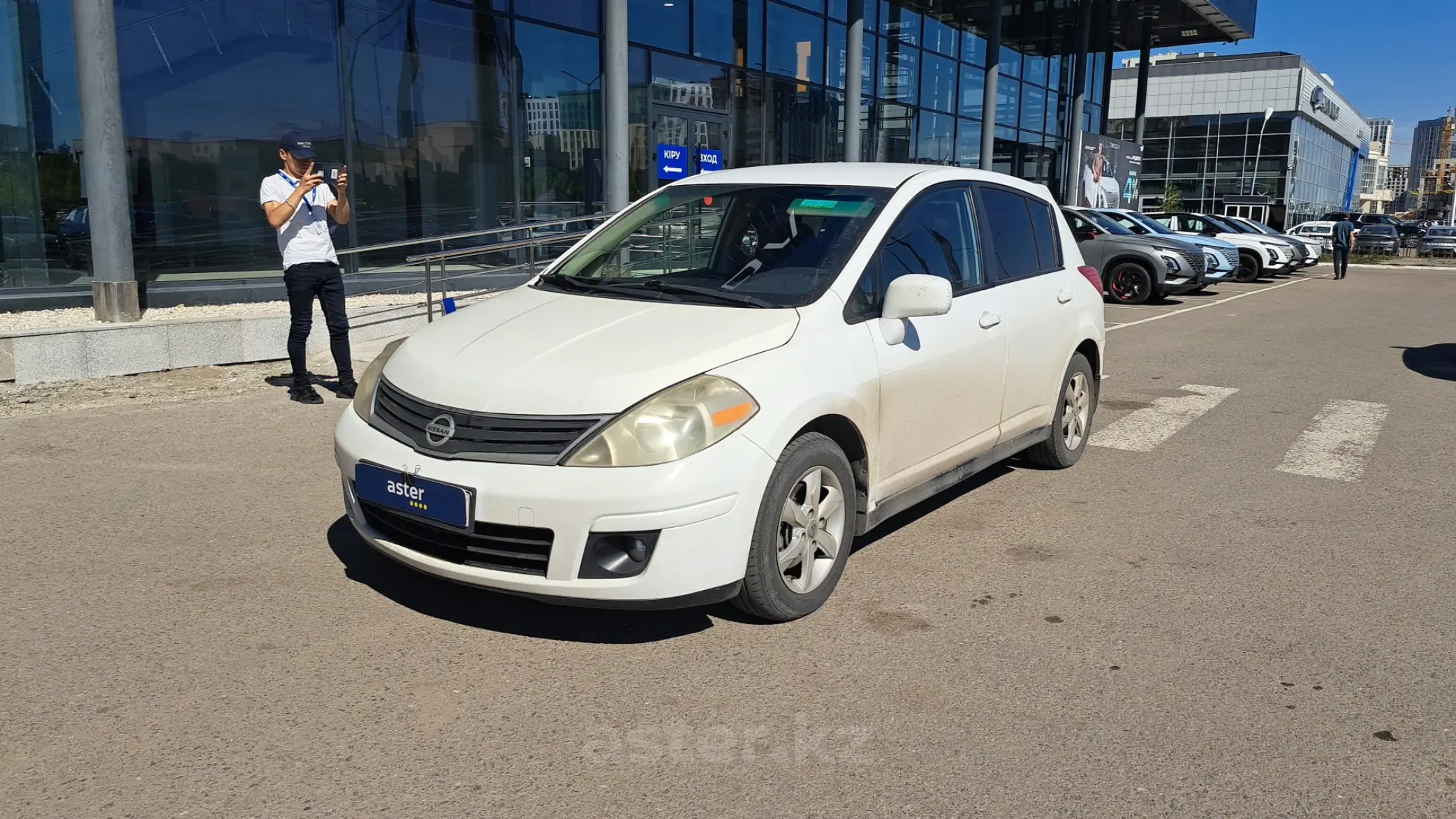 Nissan Versa 2011