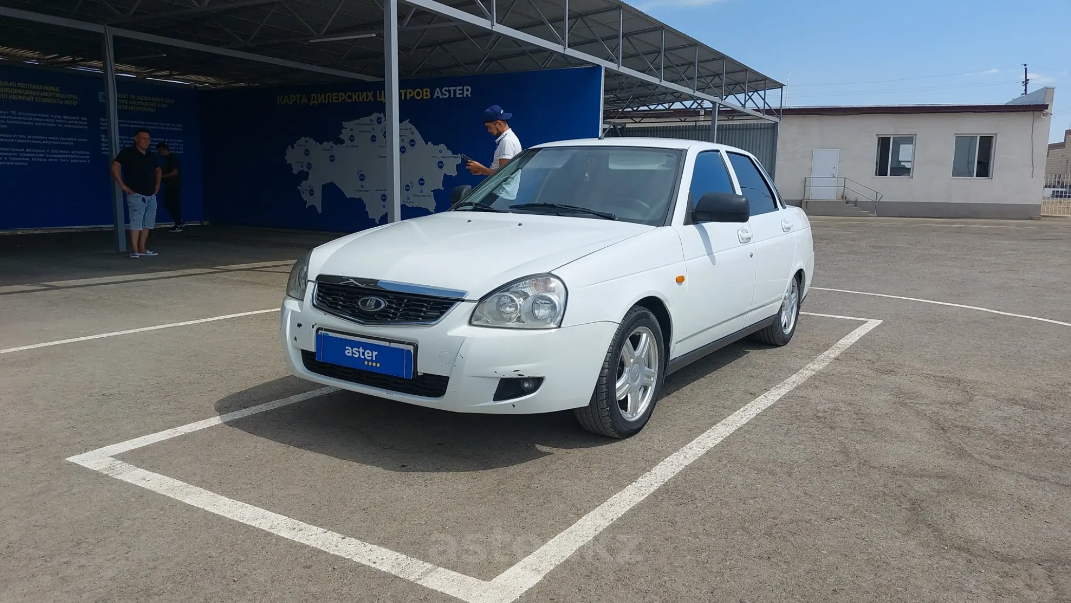 LADA (ВАЗ) Priora 2013