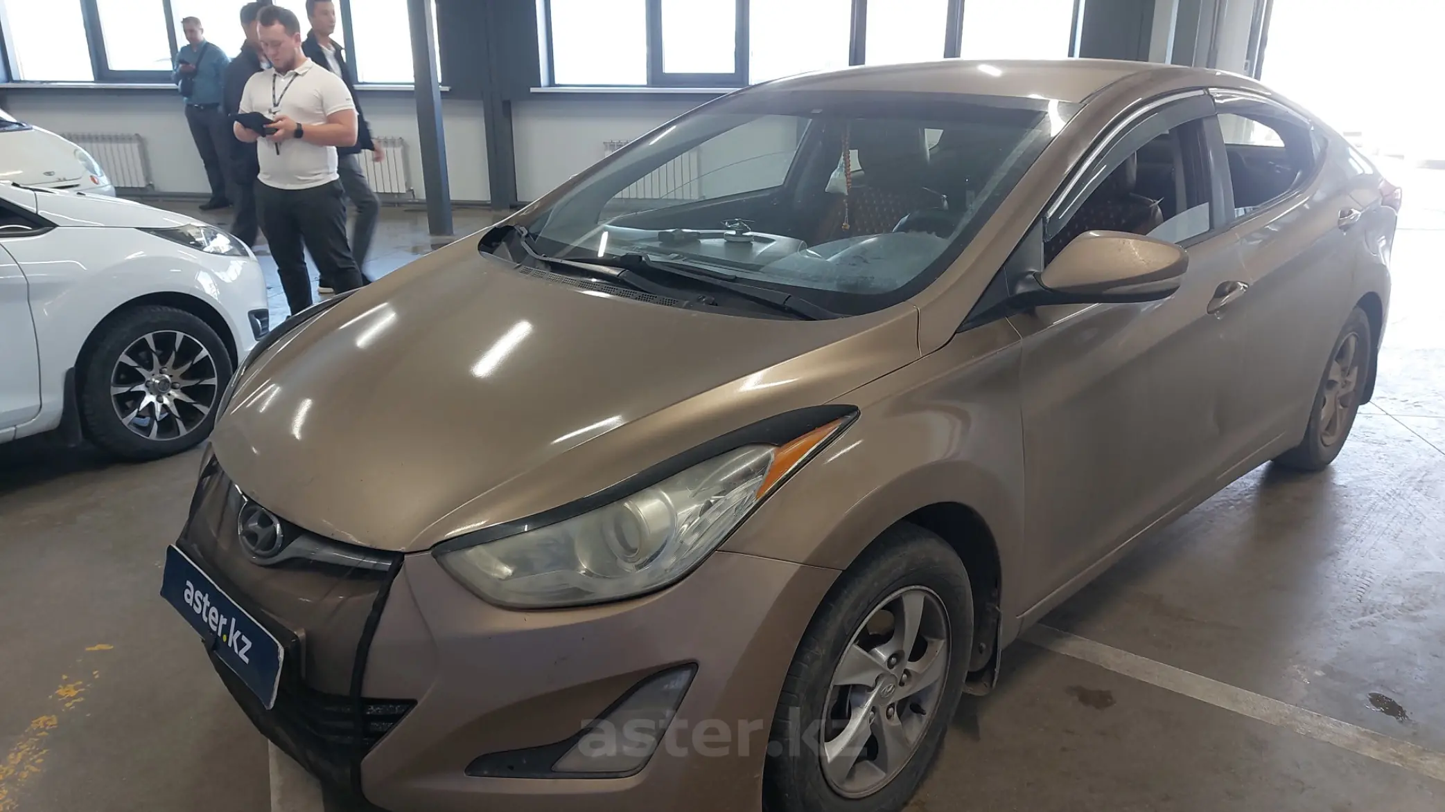 Hyundai Elantra 2015