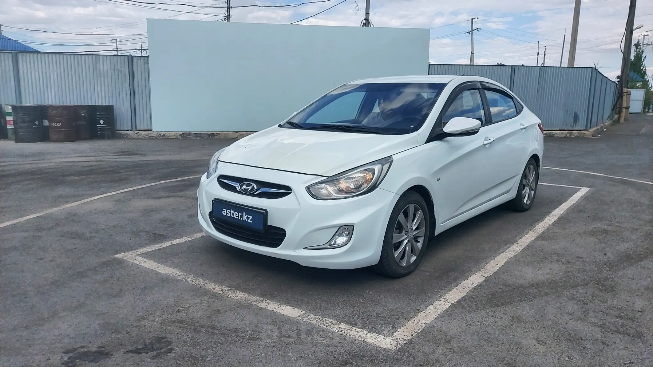 Hyundai Accent 2012