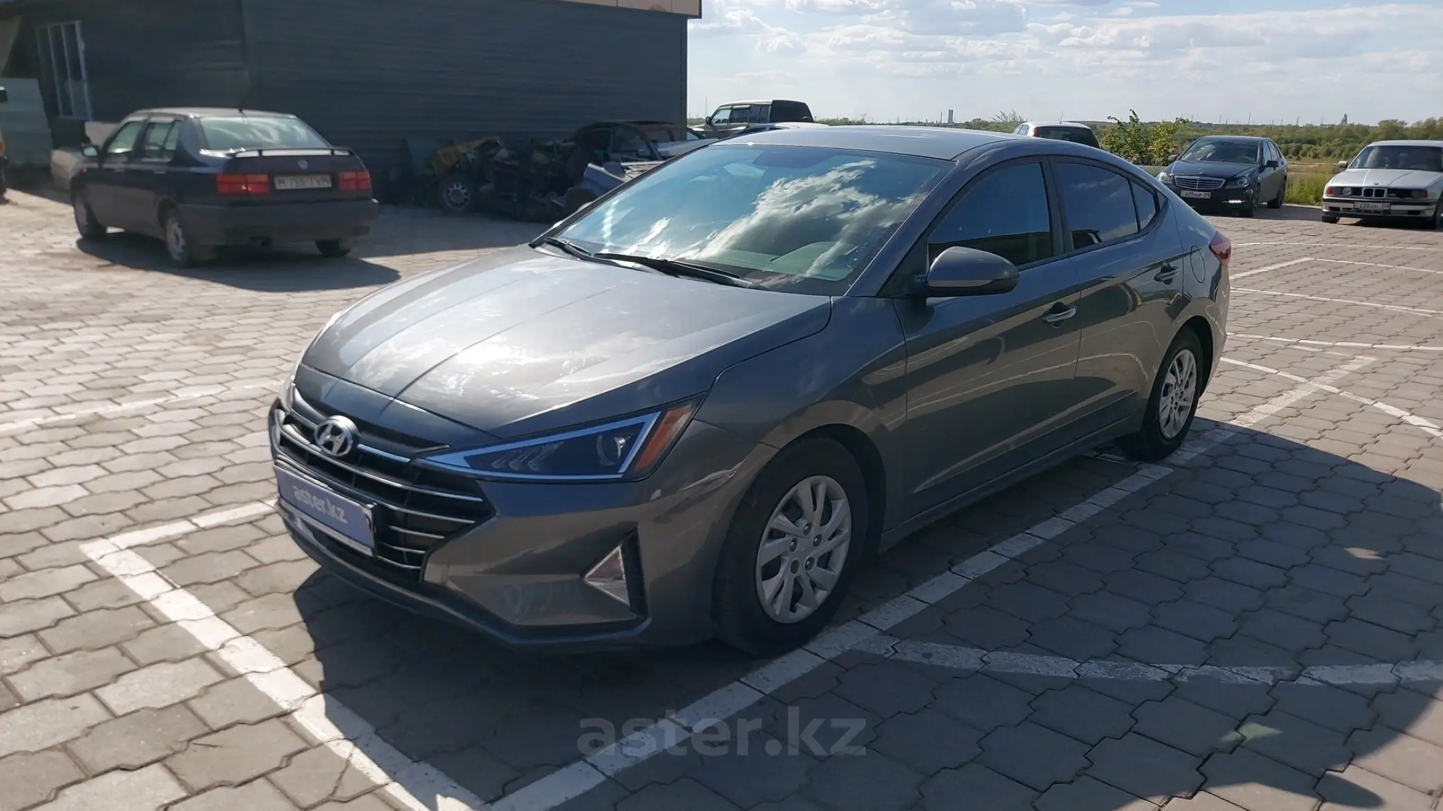 Hyundai Elantra 2018