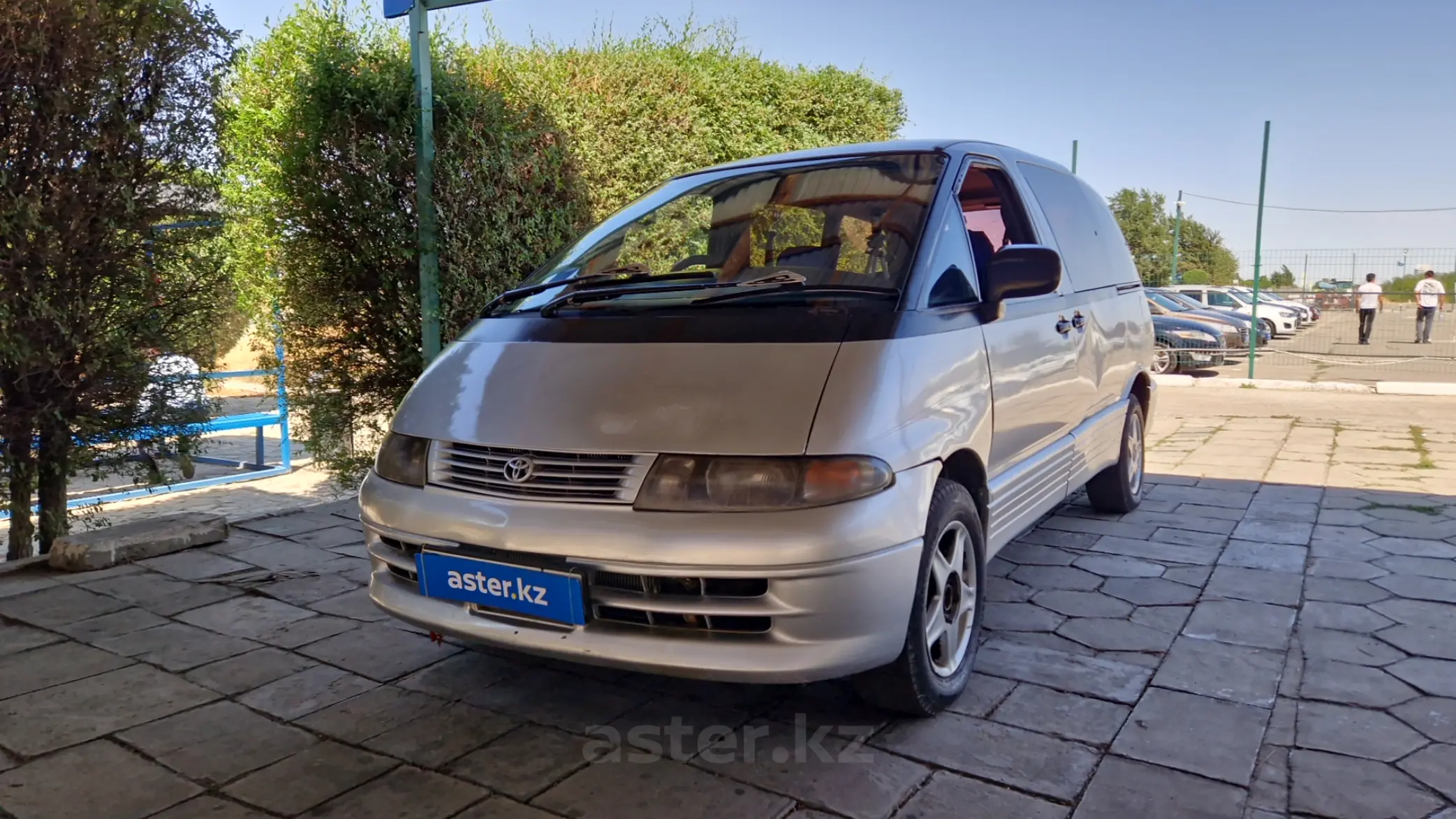 Toyota Estima 1996