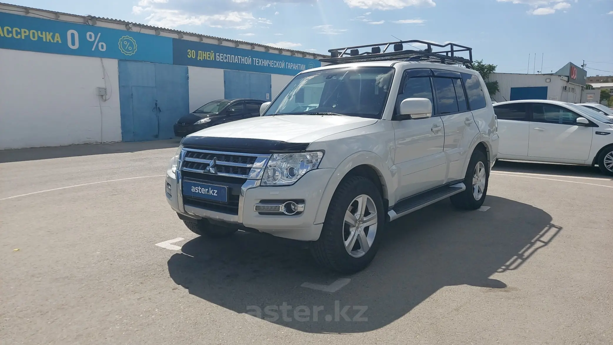 Mitsubishi Pajero 2015