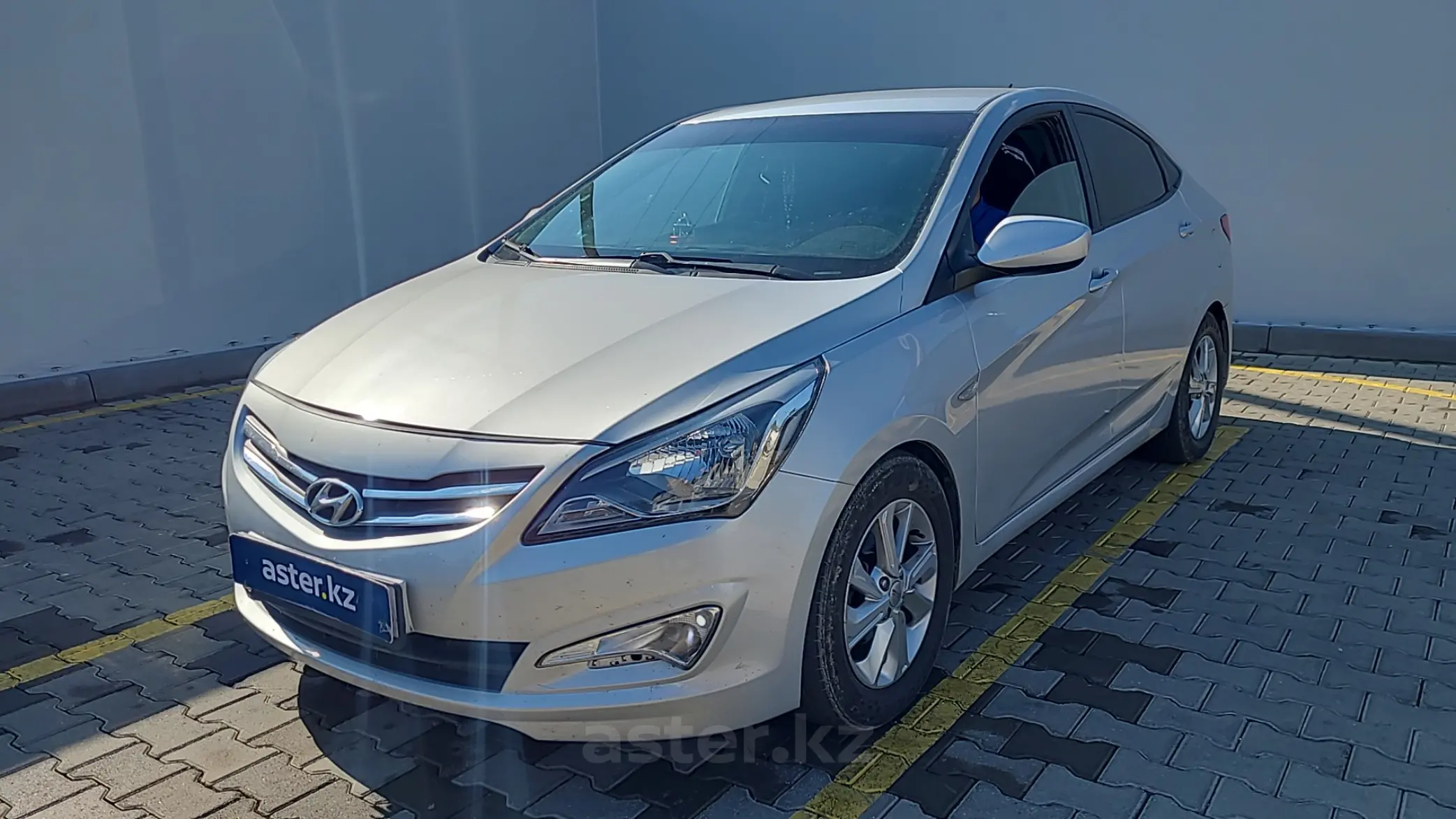 Hyundai Accent 2014