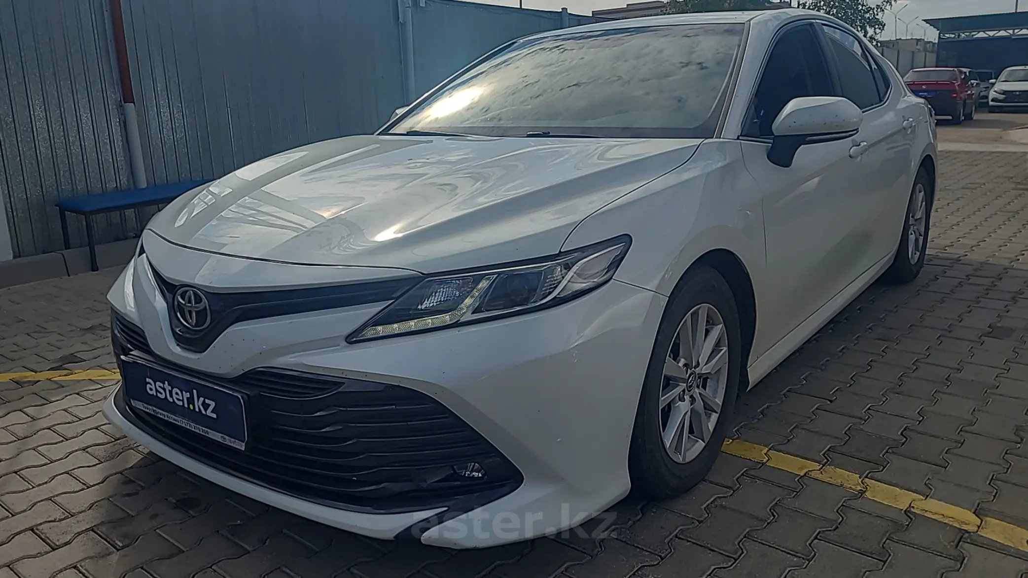 Toyota Camry 2019