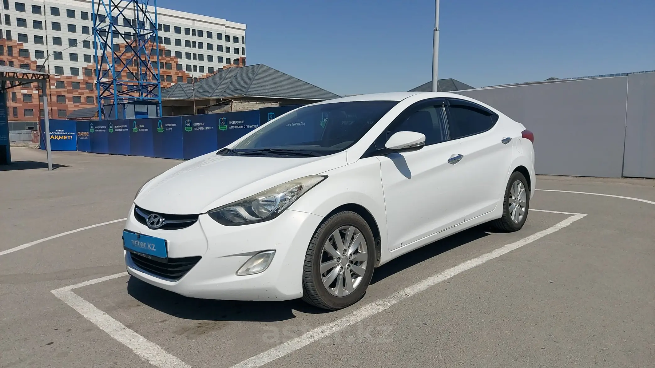 Hyundai Avante 2011