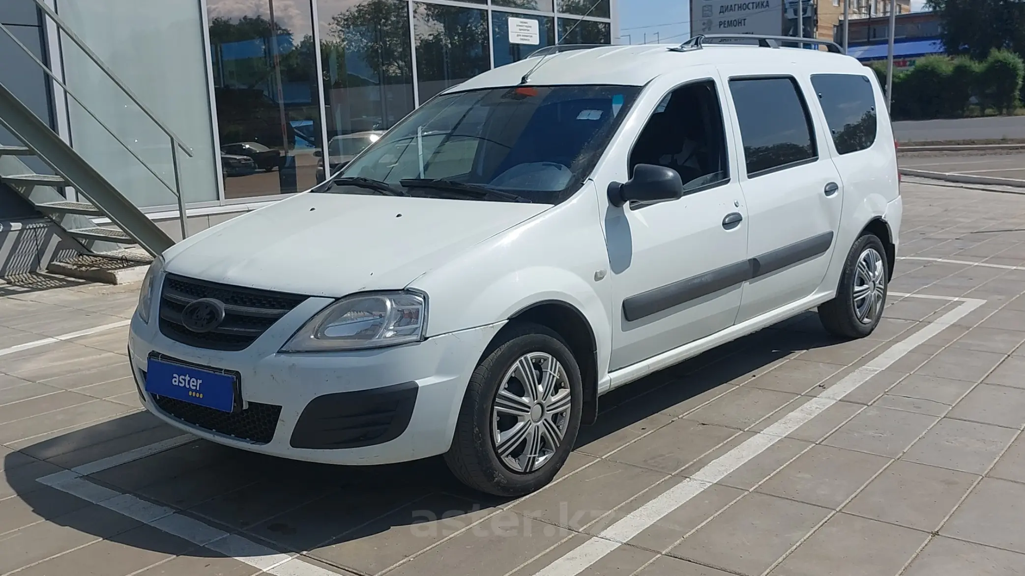 LADA (ВАЗ) Largus 2014