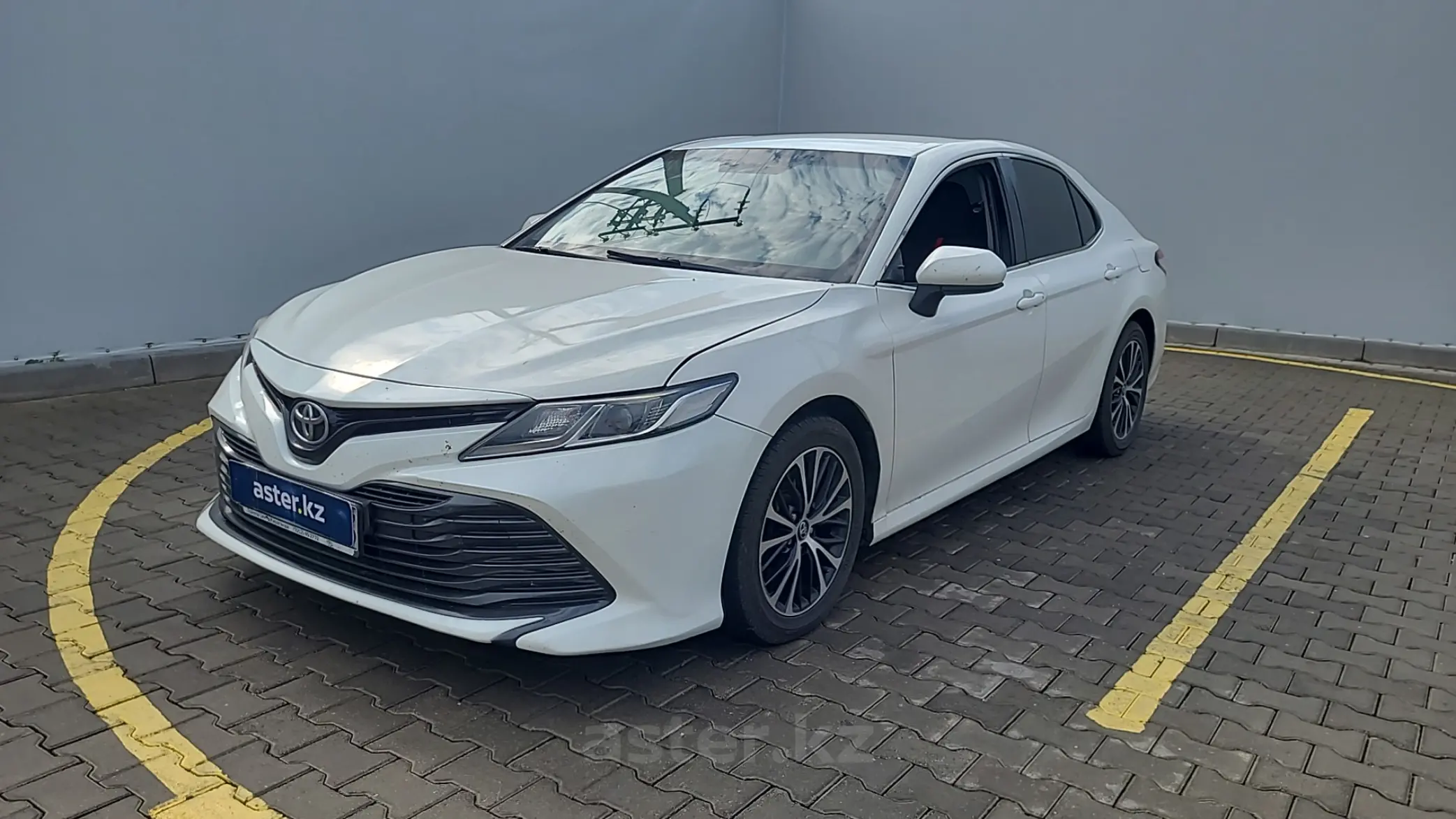 Toyota Camry 2018