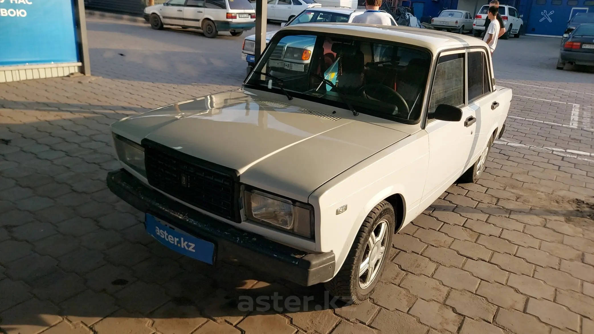 LADA (ВАЗ) 2107 2004