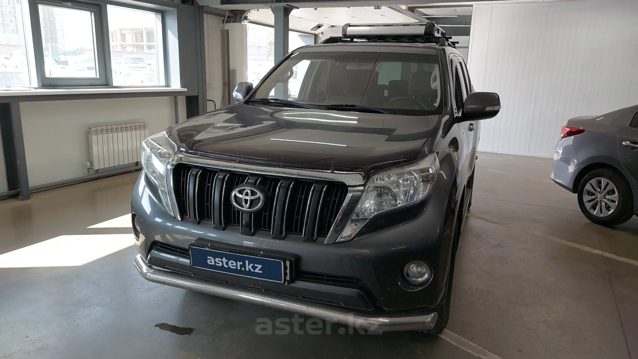 Toyota Land Cruiser Prado 2014