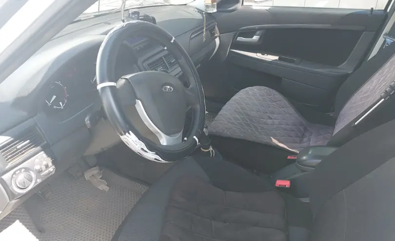 LADA (ВАЗ) Priora 2014 года за 2 199 999 тг. в Уральск фото 5