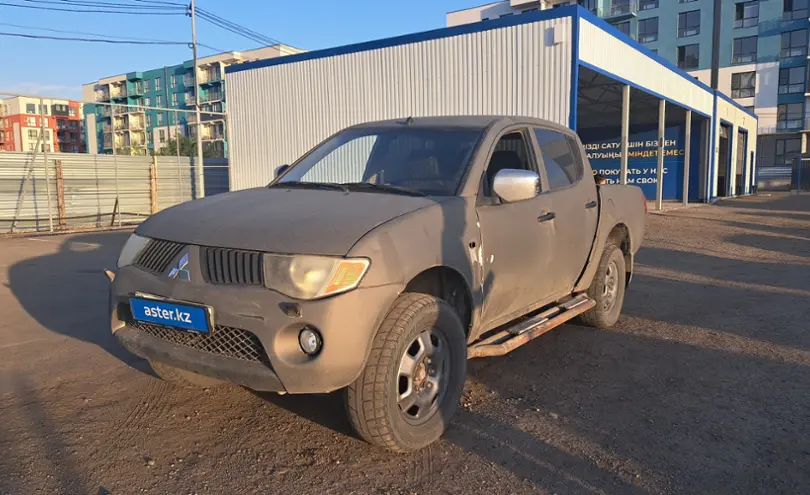 Mitsubishi L200 2008 года за 4 400 000 тг. в Алматы