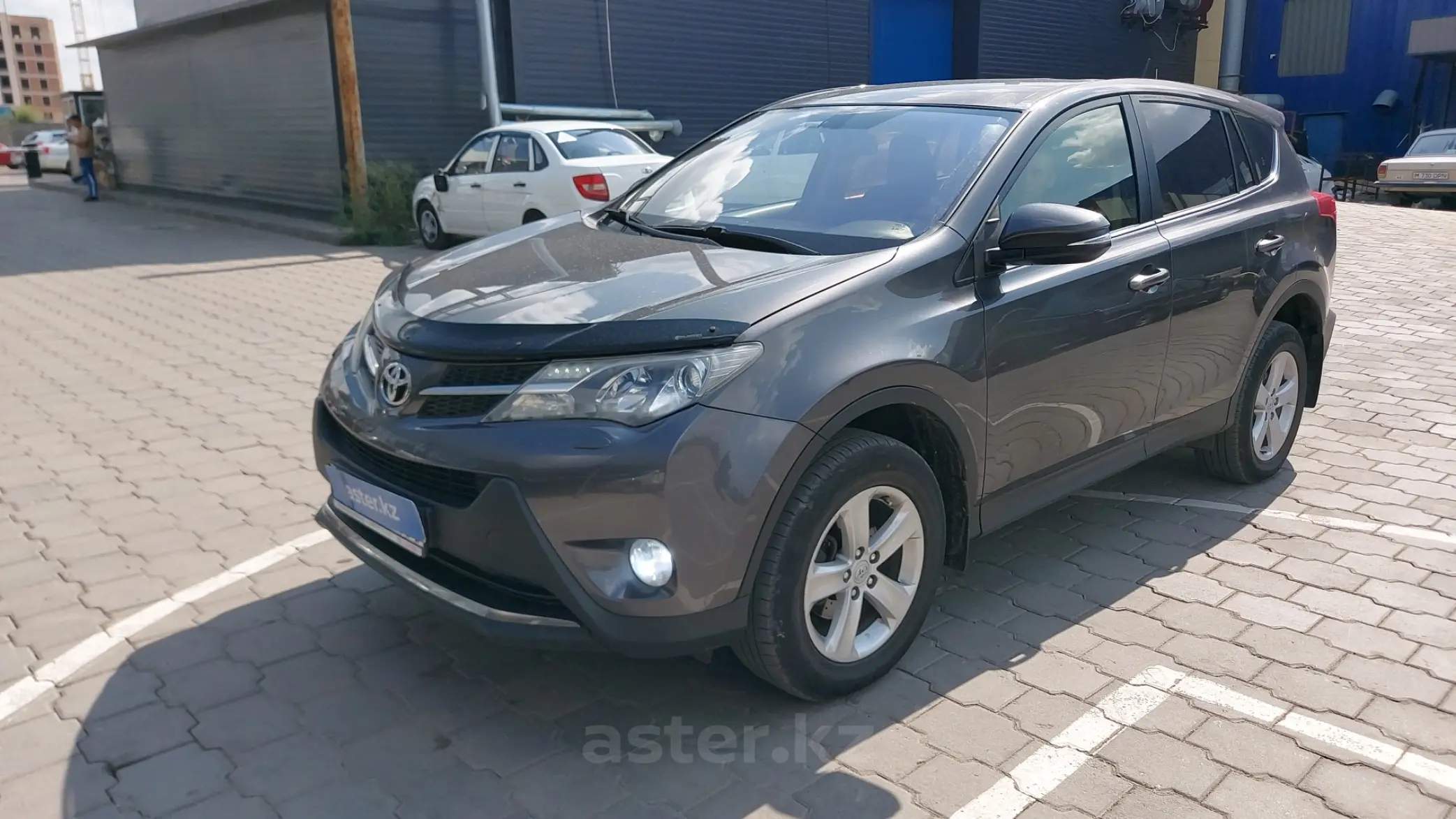 Toyota RAV4 2013