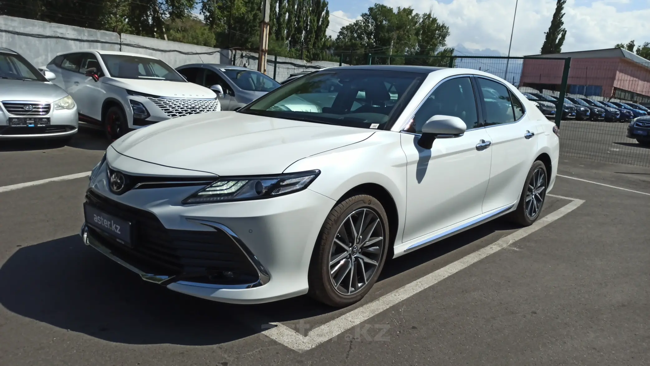 Toyota Camry 2023