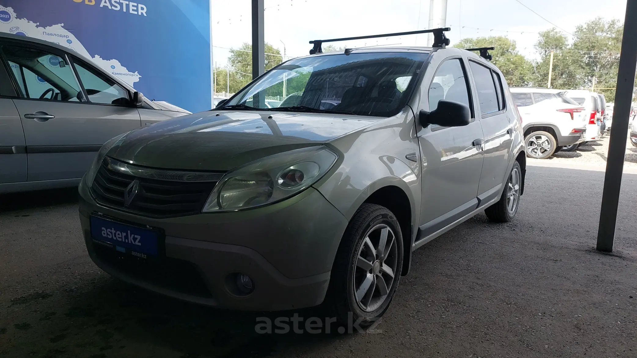 Renault Sandero 2013