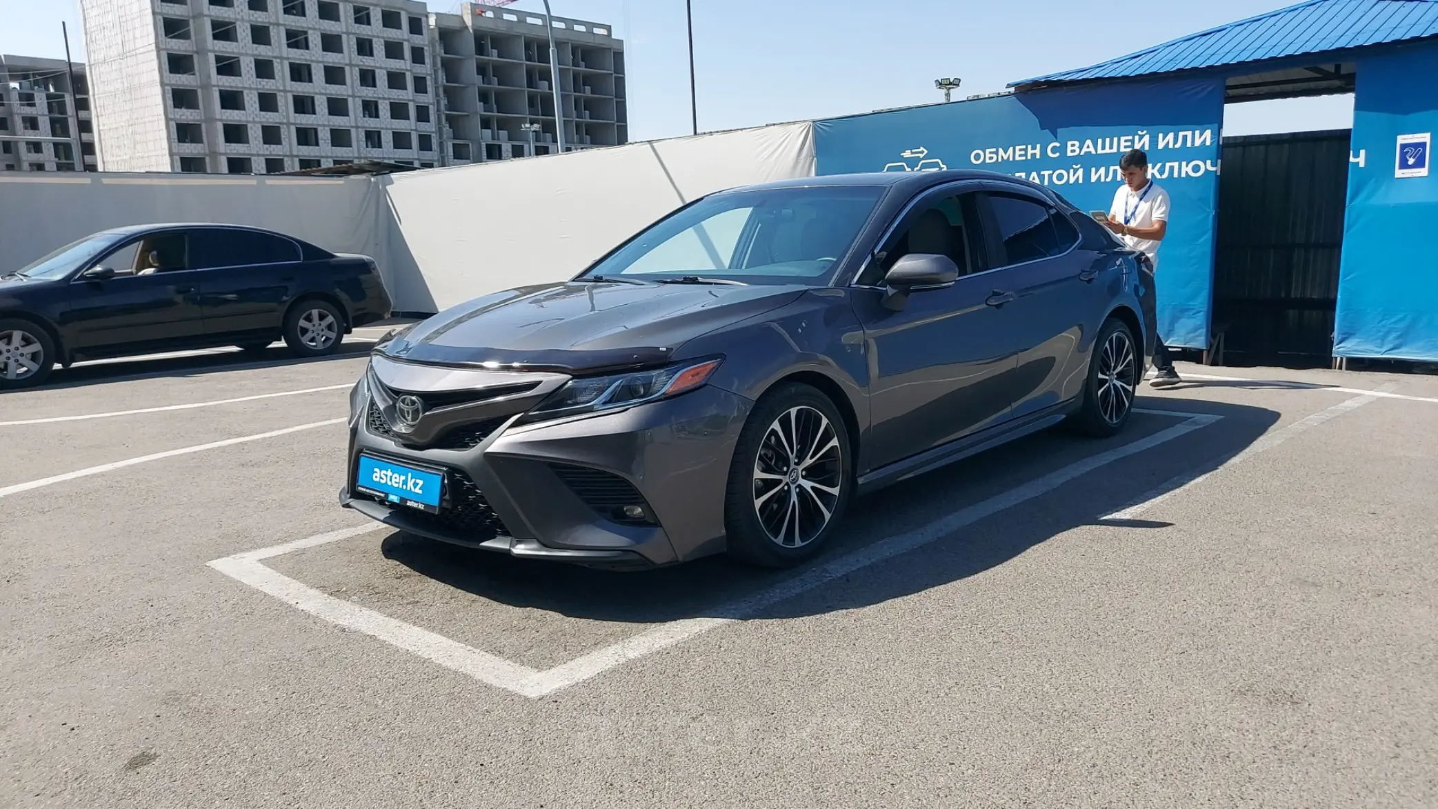 Toyota Camry 2019