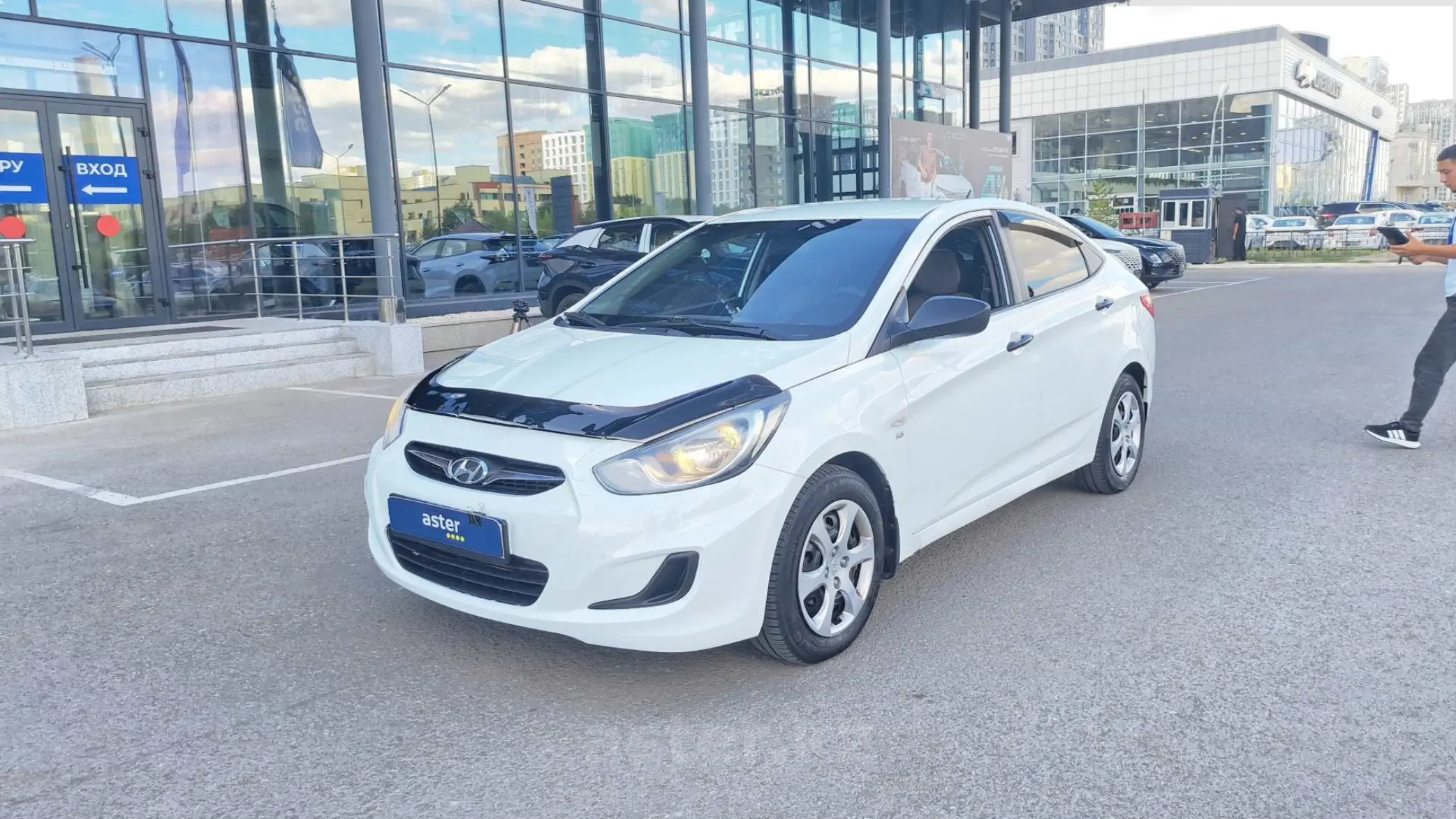 Hyundai Accent 2013