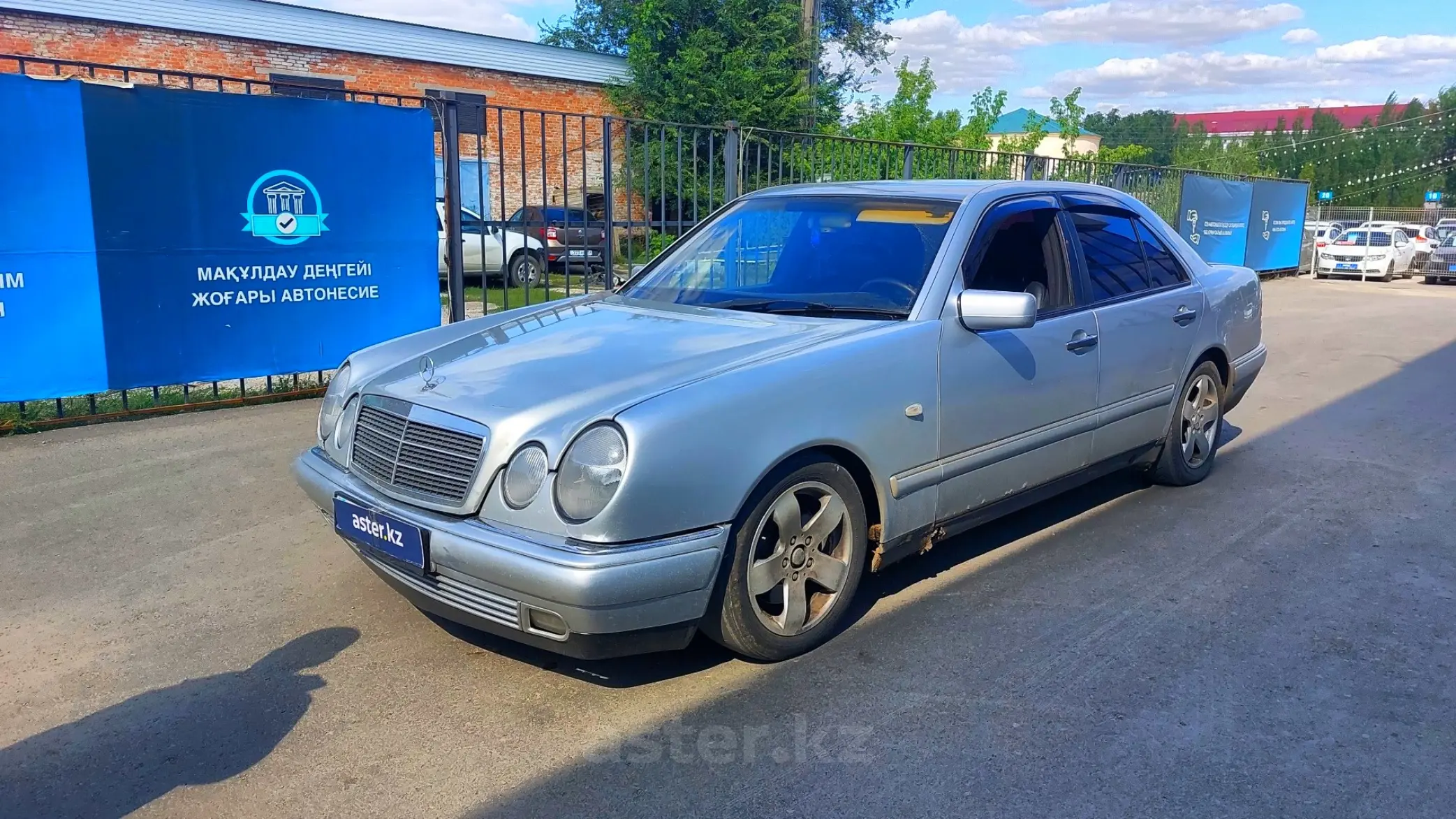 Mercedes-Benz E-Класс 1996