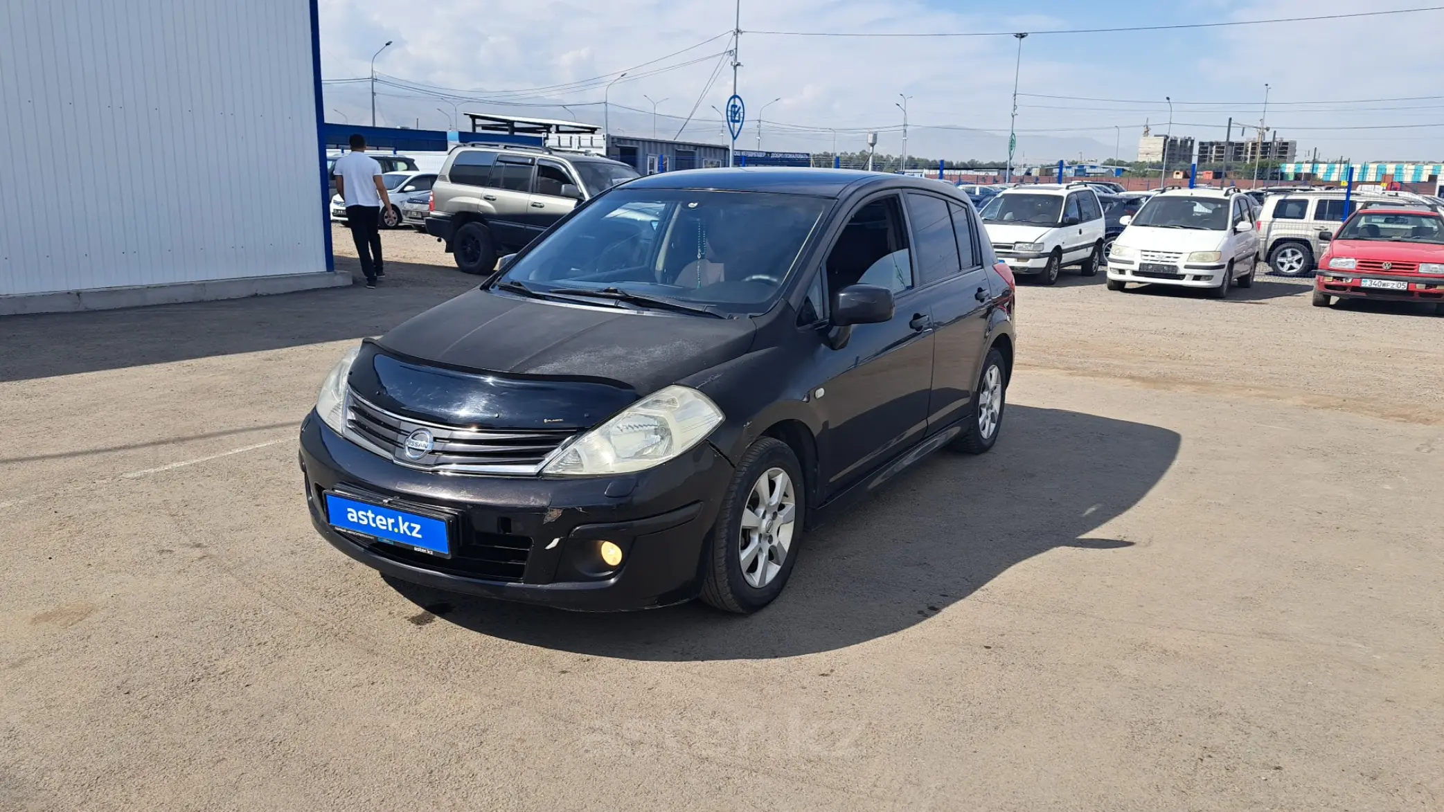 Nissan Tiida 2011